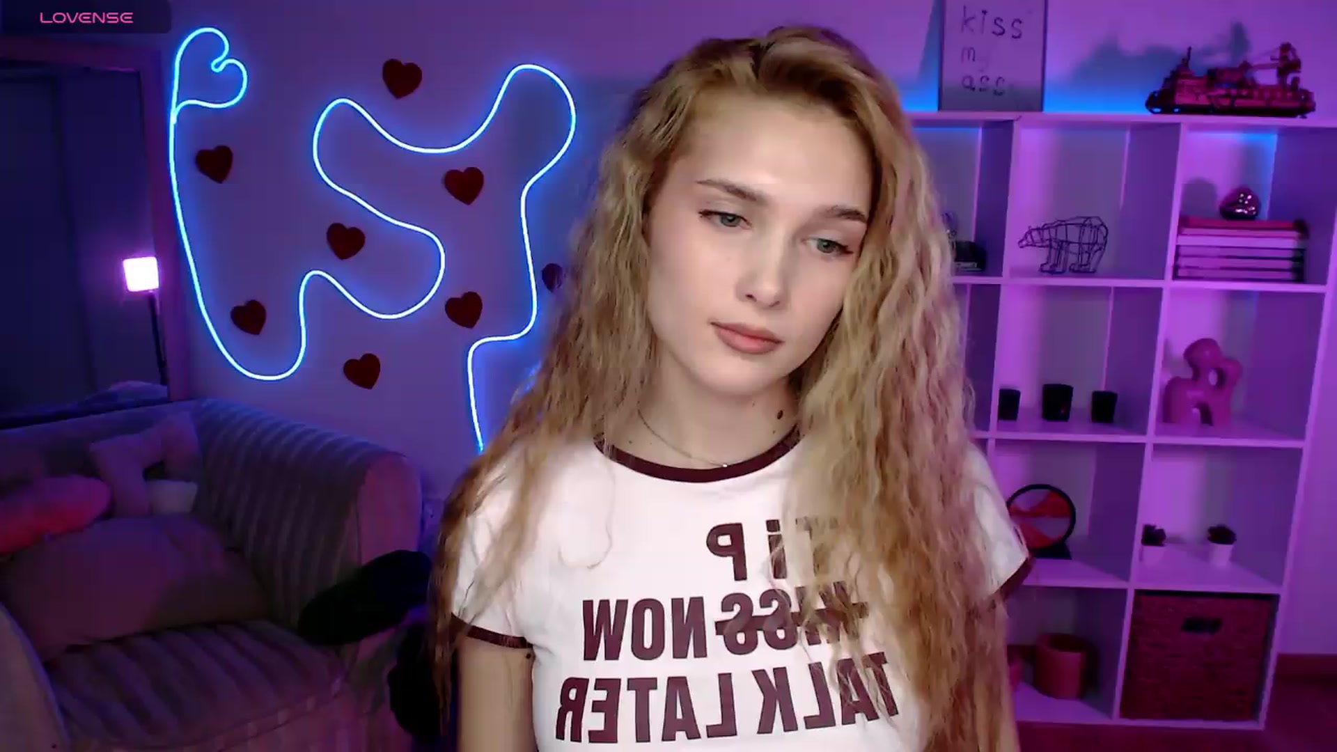 Gallery image thumbnail from Sirela's myfreecams stream on, 06/05/2026, 12:27 image 2 of 20
