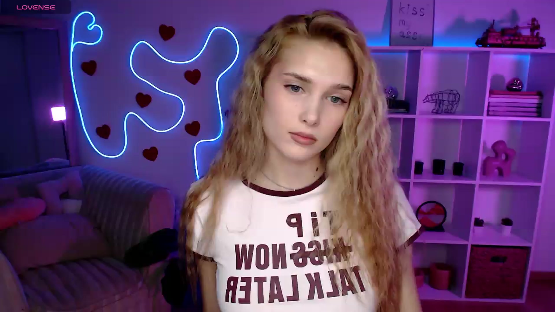 Gallery image thumbnail from Sirela's myfreecams stream on, 06/05/2026, 12:27 image 3 of 20