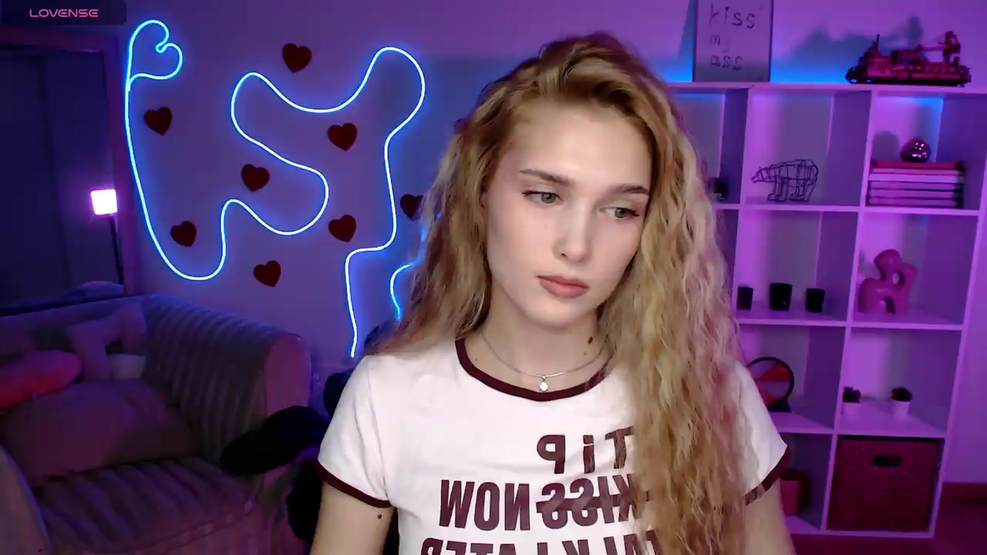 Gallery image thumbnail from Sirela's myfreecams stream on, 06/05/2026, 12:27 image 11 of 20