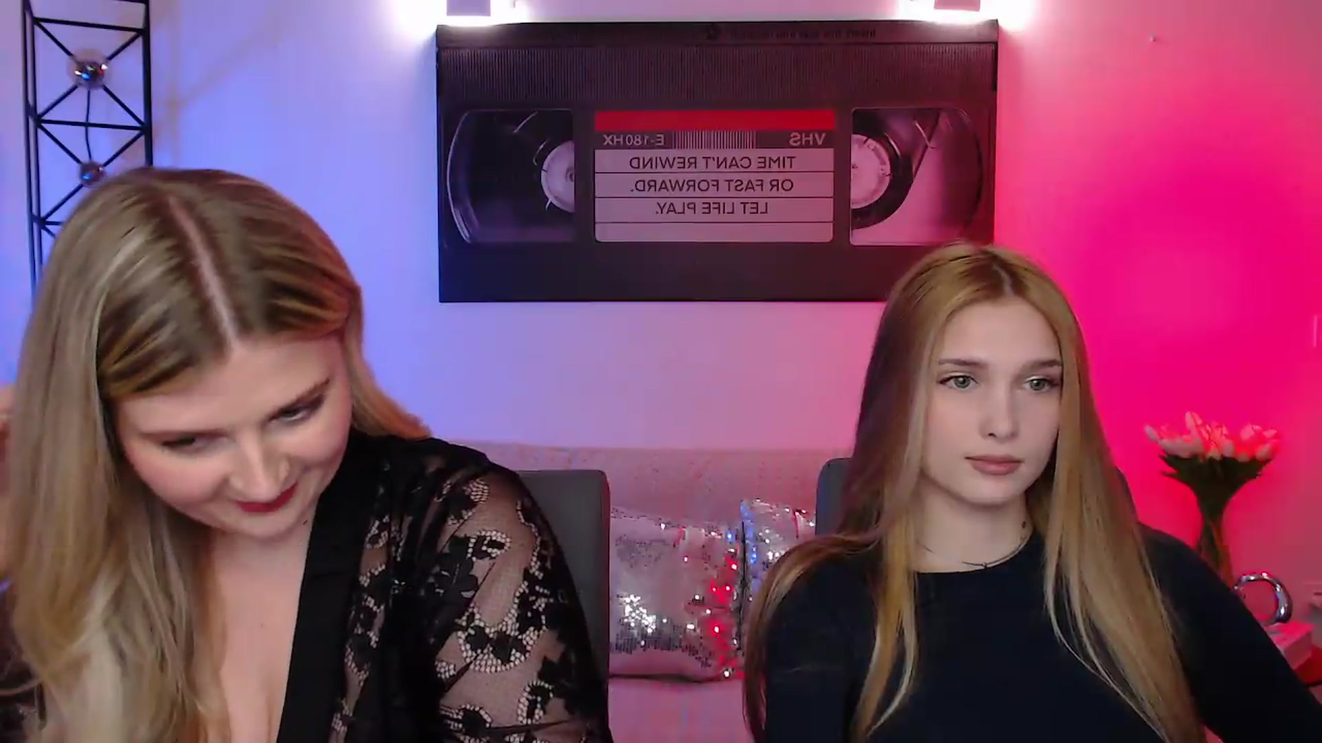 Gallery image thumbnail from Sirela's myfreecams stream on, 06/06/2026, 11:20 image 18 of 20