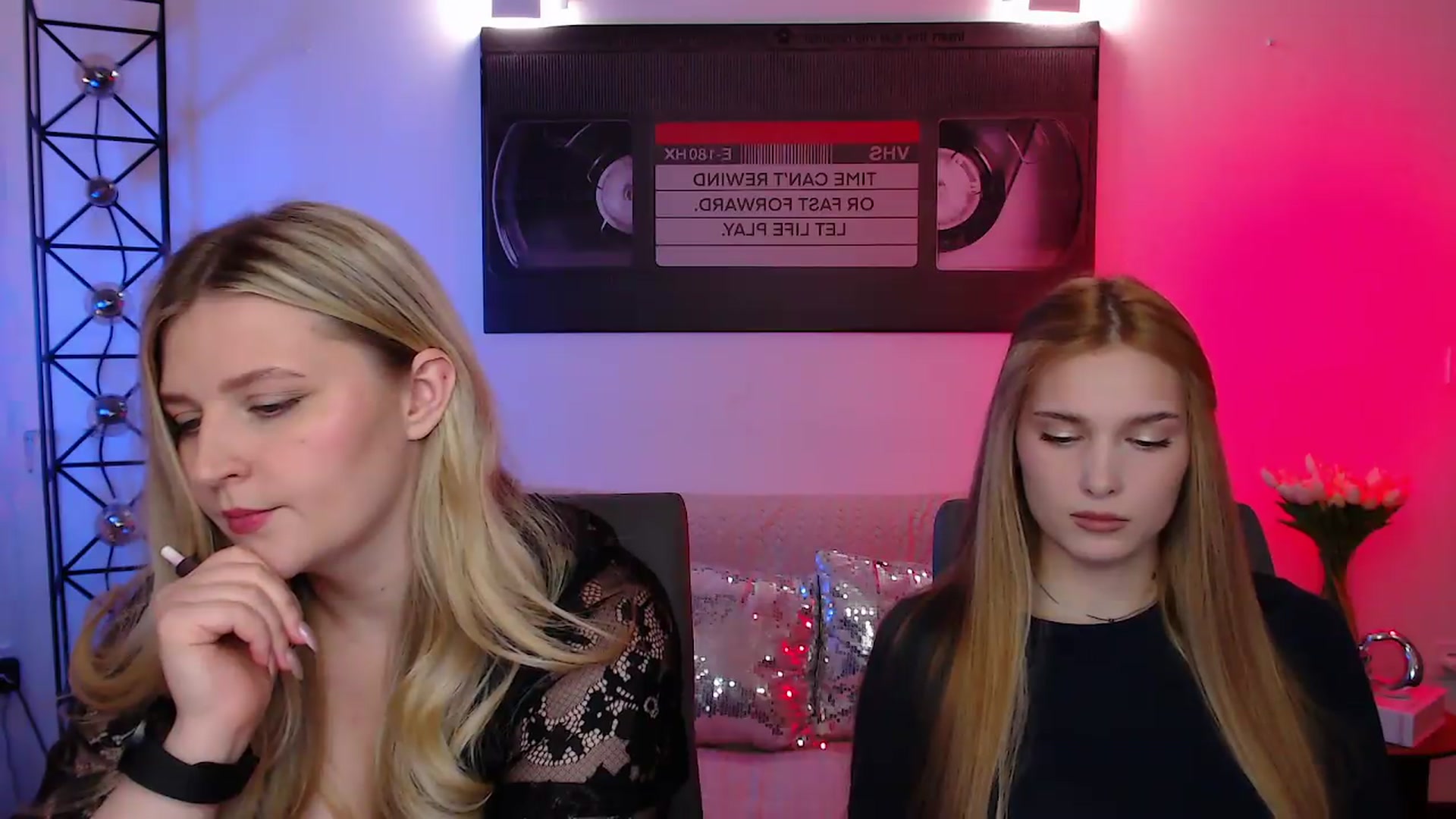 Gallery image thumbnail from Sirela's myfreecams stream on, 06/06/2026, 11:20 image 6 of 20