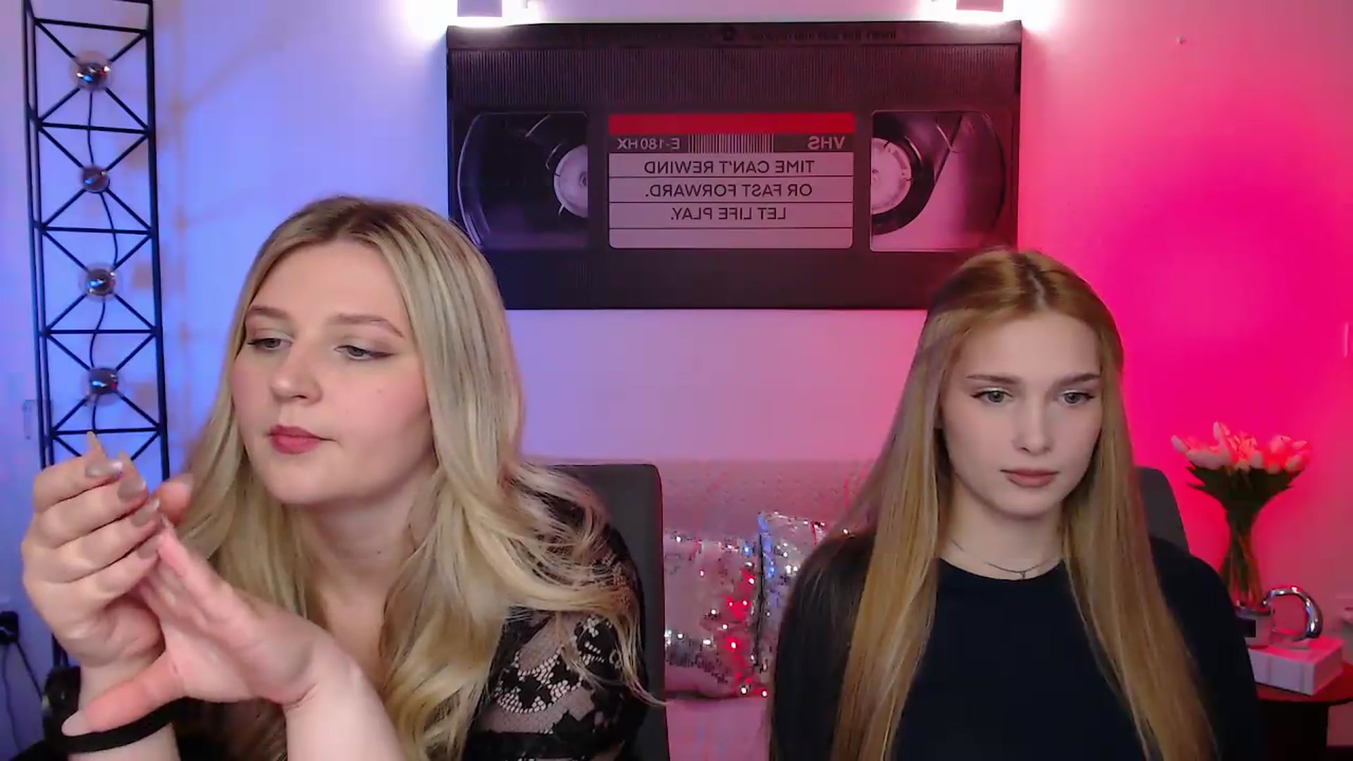 Gallery image thumbnail from Sirela's myfreecams stream on, 06/06/2026, 11:20 image 3 of 20
