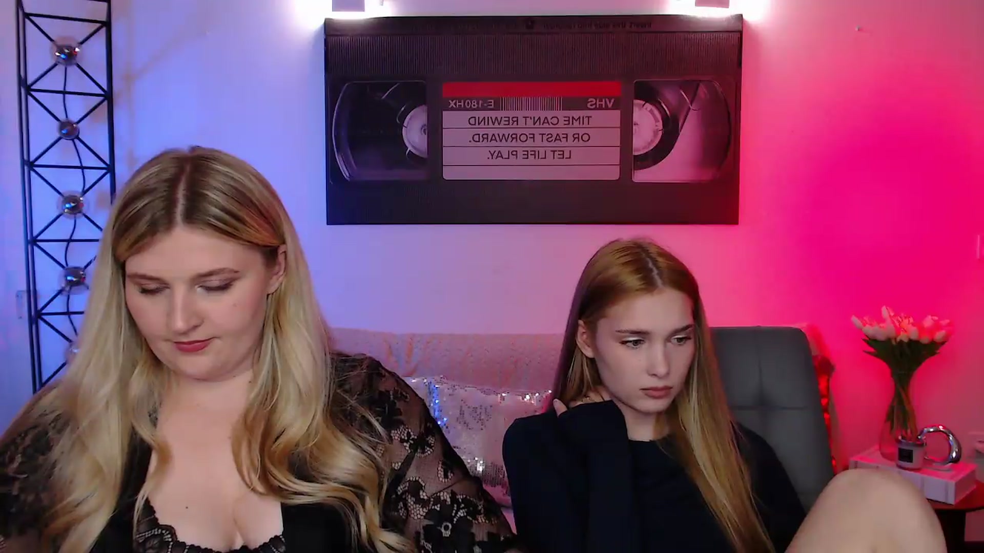 Gallery image thumbnail from Sirela's myfreecams stream on, 06/06/2026, 14:53 image 6 of 20