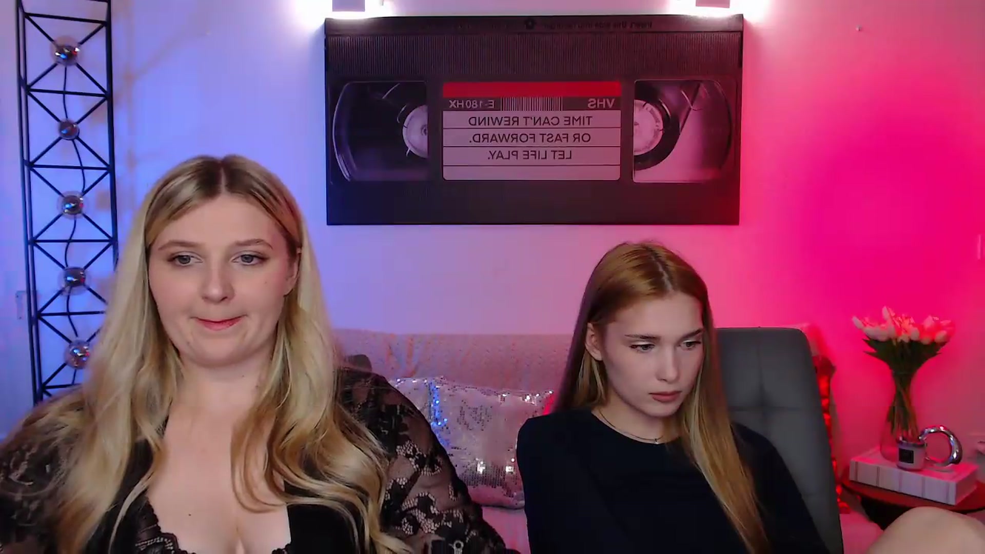 Gallery image thumbnail from Sirela's myfreecams stream on, 06/06/2026, 14:53 image 8 of 20