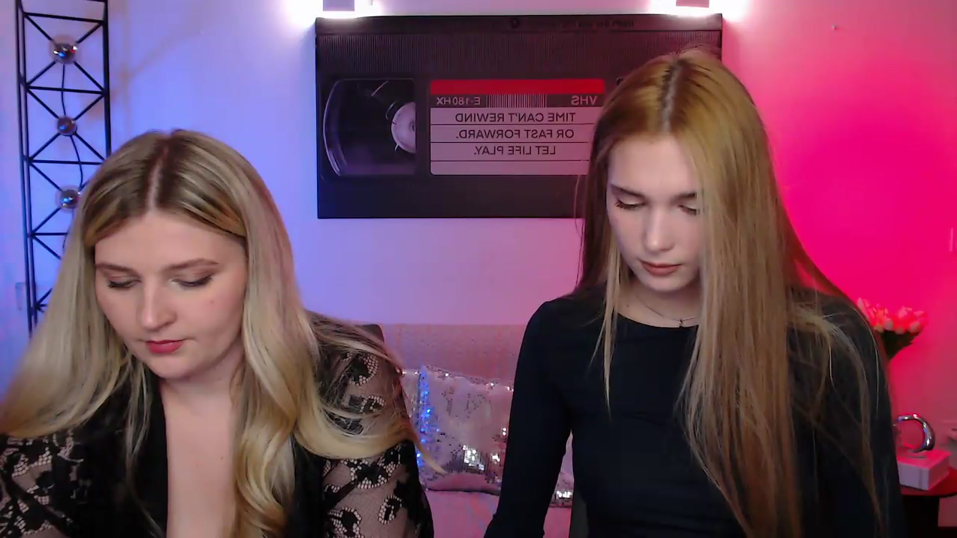 Gallery image thumbnail from Sirela's myfreecams stream on, 06/06/2026, 14:53 image 16 of 20