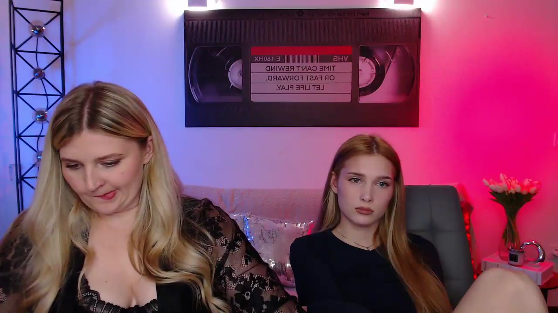 Gallery image thumbnail from Sirela's myfreecams stream on, 06/06/2026, 14:53 image 5 of 20