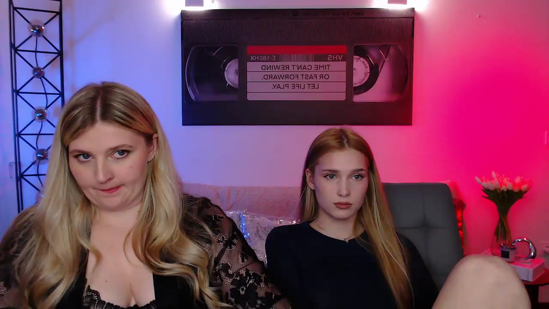Gallery image thumbnail from Sirela's myfreecams stream on, 06/06/2026, 14:53 image 3 of 20