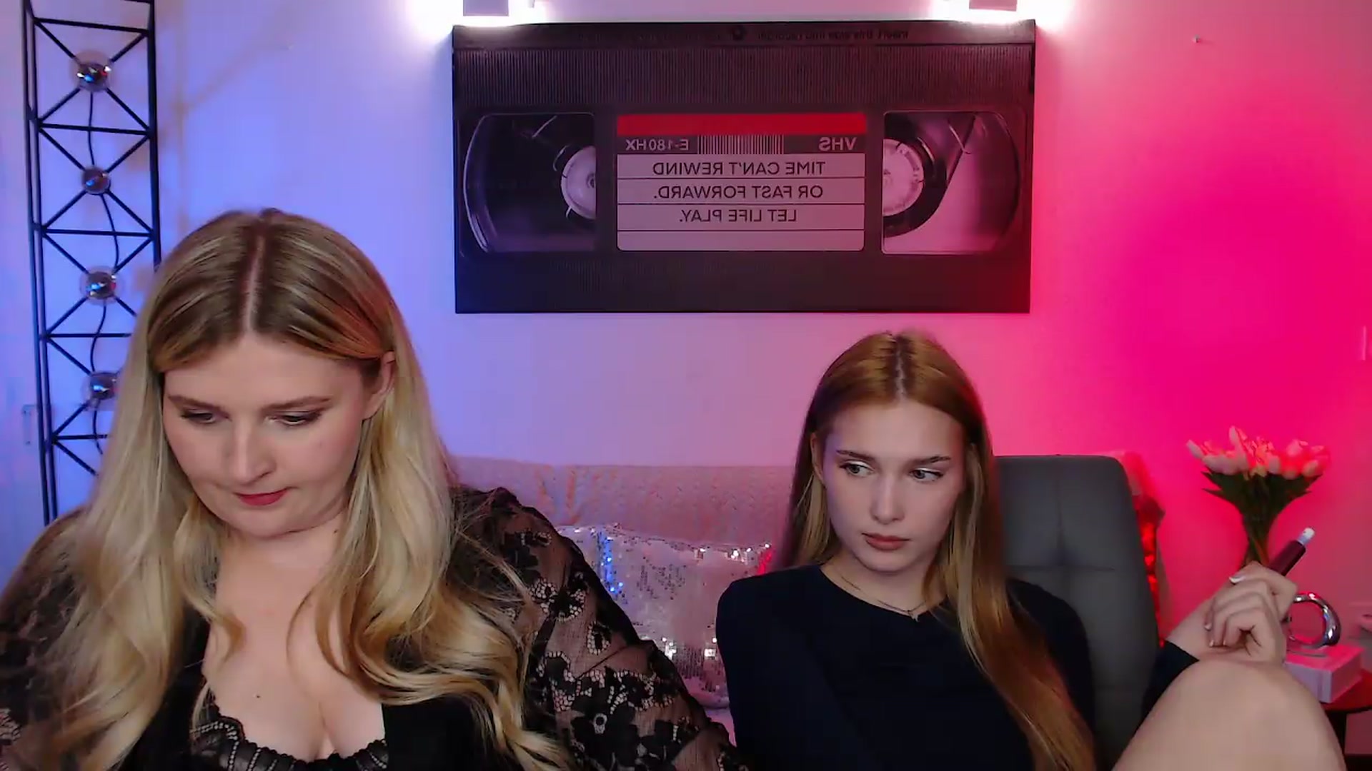 Gallery image thumbnail from Sirela's myfreecams stream on, 06/06/2026, 14:53 image 4 of 20