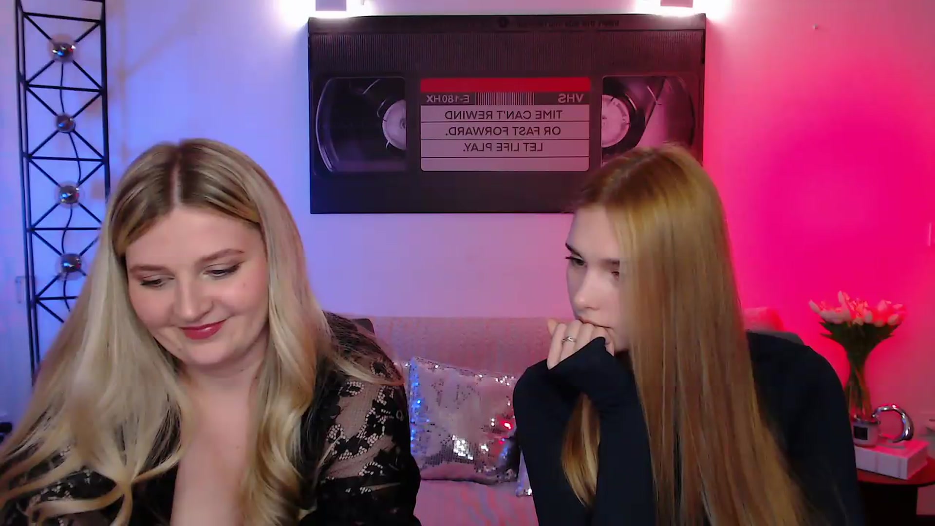 Gallery image thumbnail from Sirela's myfreecams stream on, 06/06/2026, 14:53 image 19 of 20