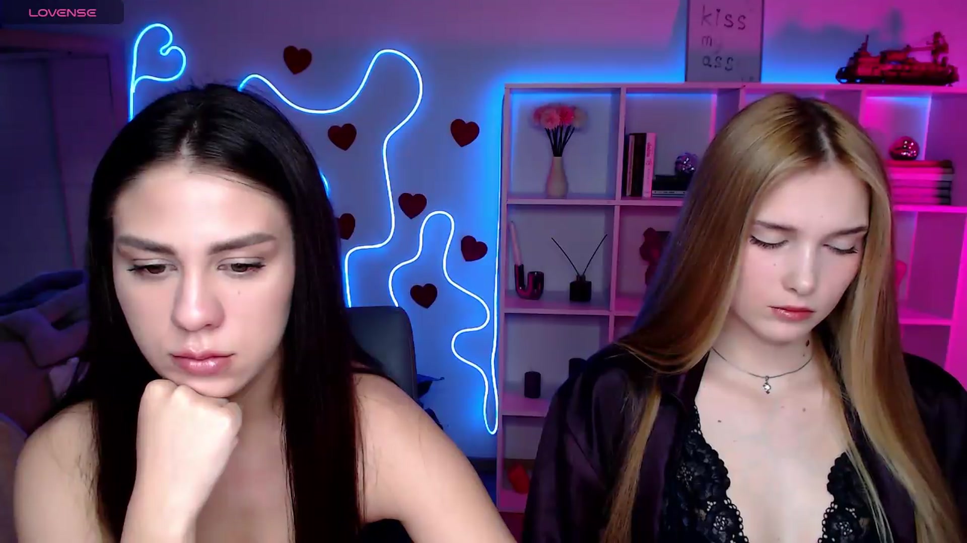 Gallery image thumbnail from Sirela's myfreecams stream on, 06/14/2026, 10:56 image 5 of 20