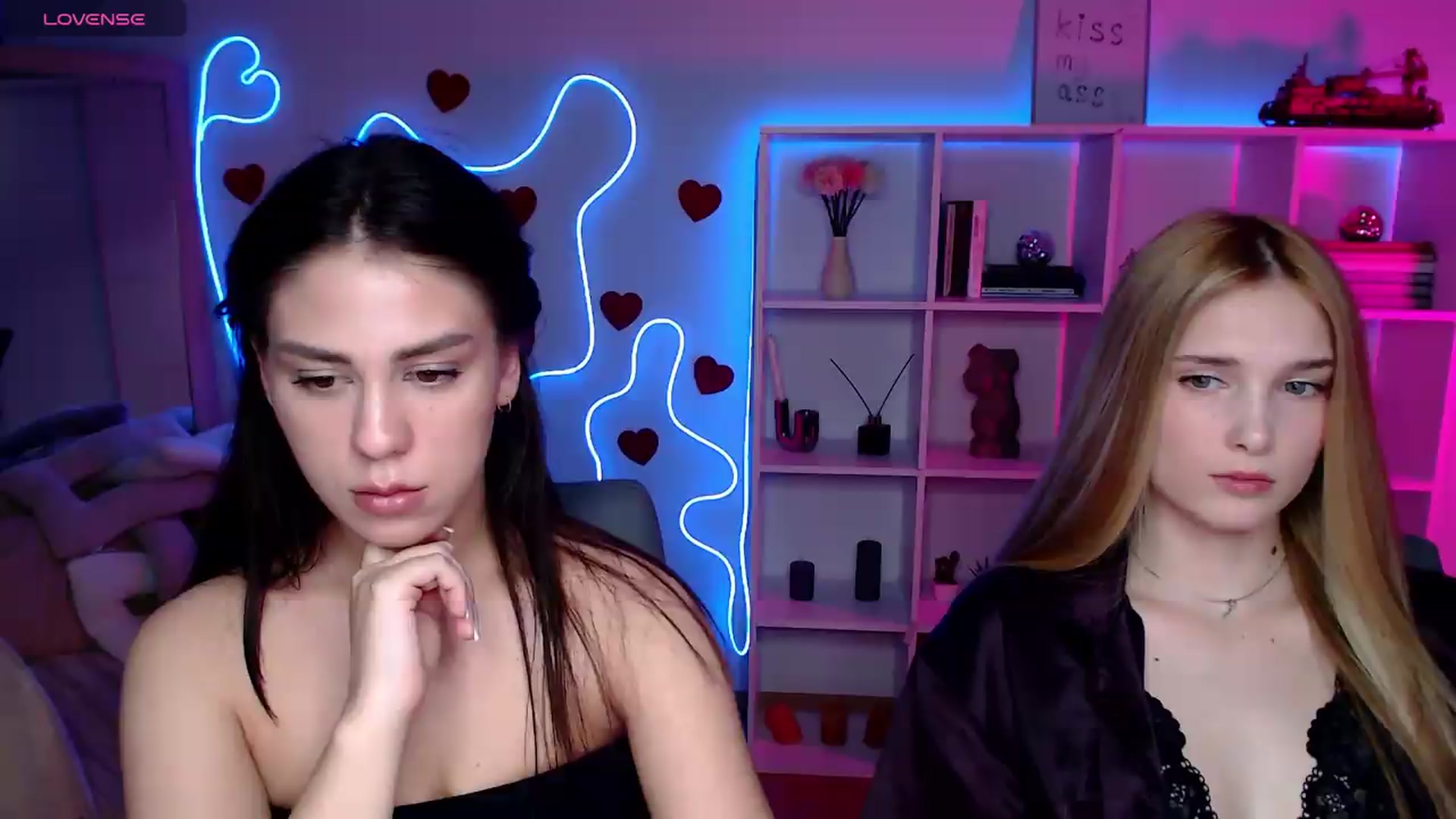 Gallery image thumbnail from Sirela's myfreecams stream on, 06/14/2026, 11:15 image 9 of 20