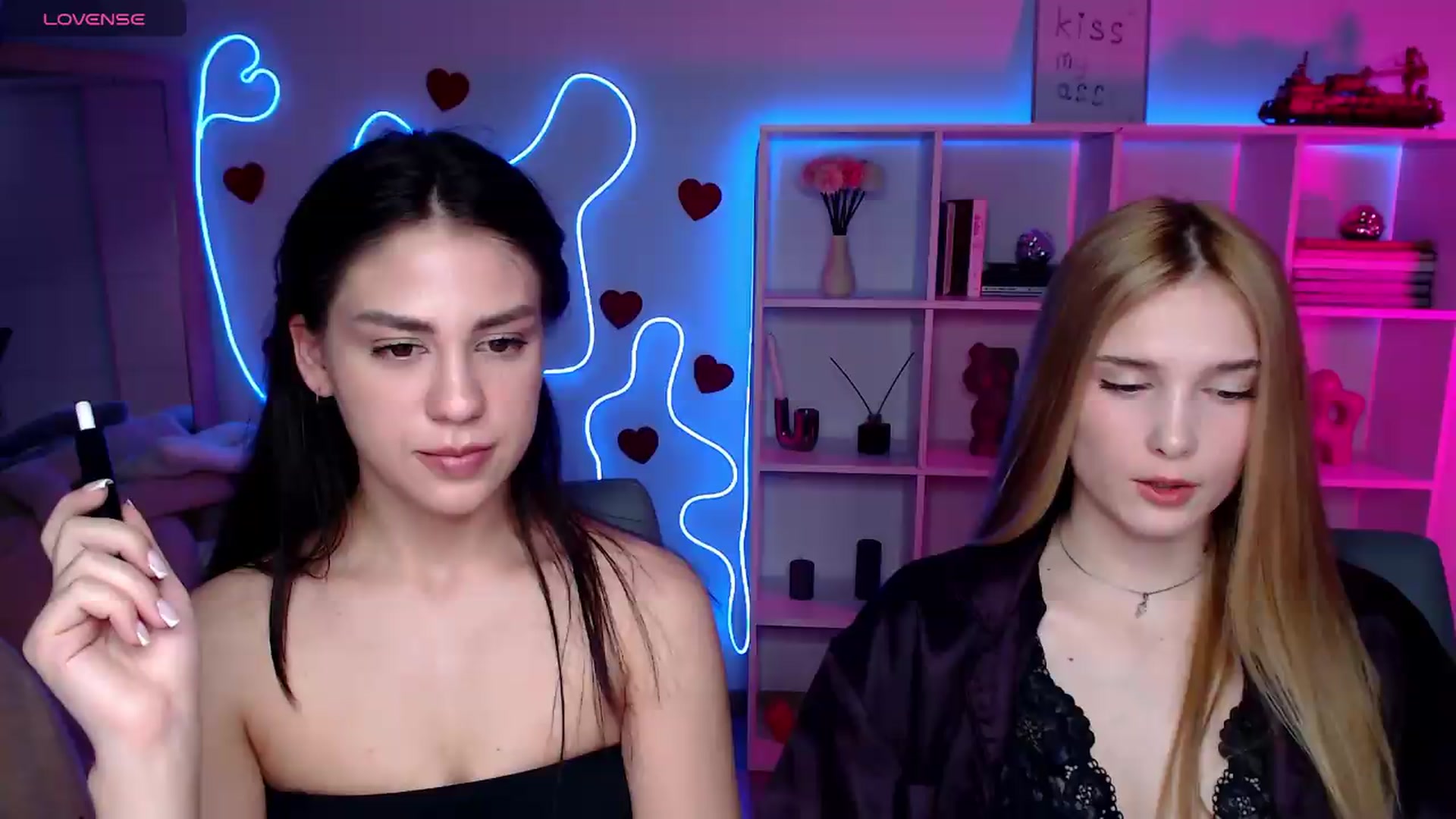 Gallery image thumbnail from Sirela's myfreecams stream on, 06/14/2026, 11:15 image 18 of 20