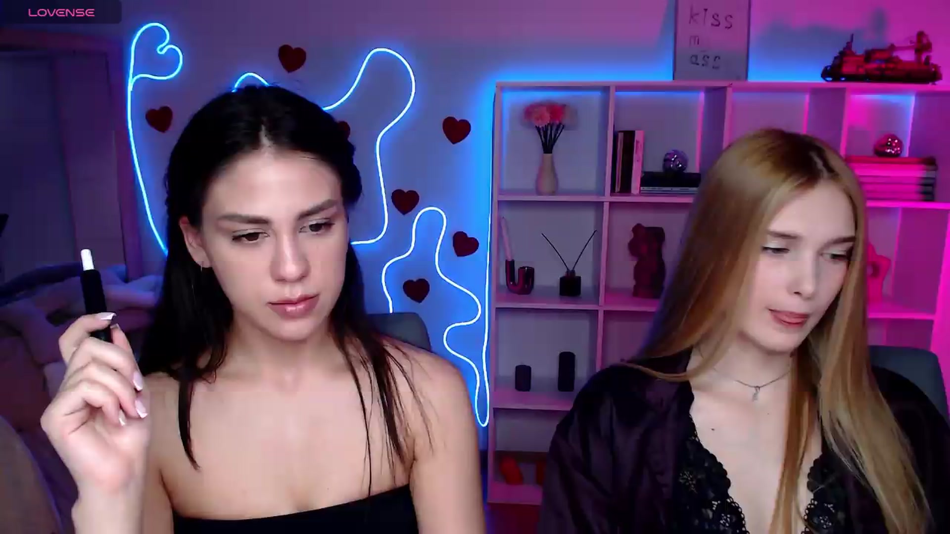 Gallery image thumbnail from Sirela's myfreecams stream on, 06/14/2026, 11:15 image 19 of 20