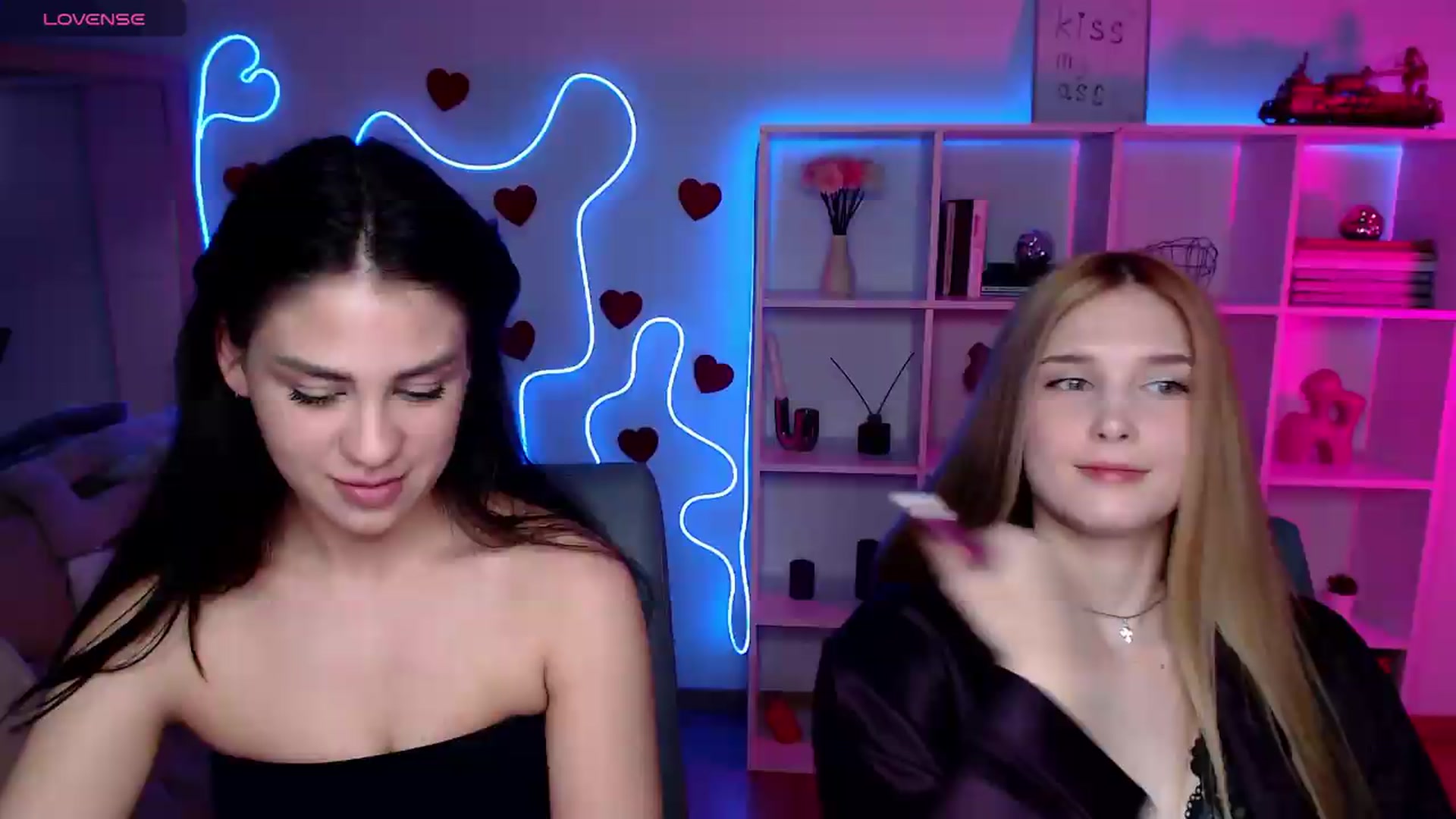 Gallery image thumbnail from Sirela's myfreecams stream on, 06/14/2026, 12:17 image 9 of 20
