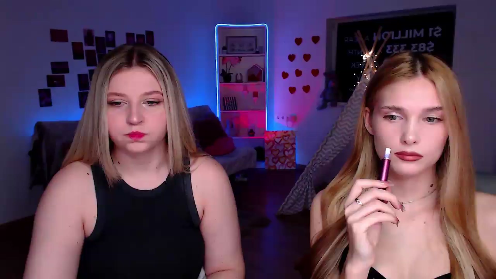 Gallery image thumbnail from Sirela's myfreecams stream on, 06/19/2026, 10:56 image 6 of 20