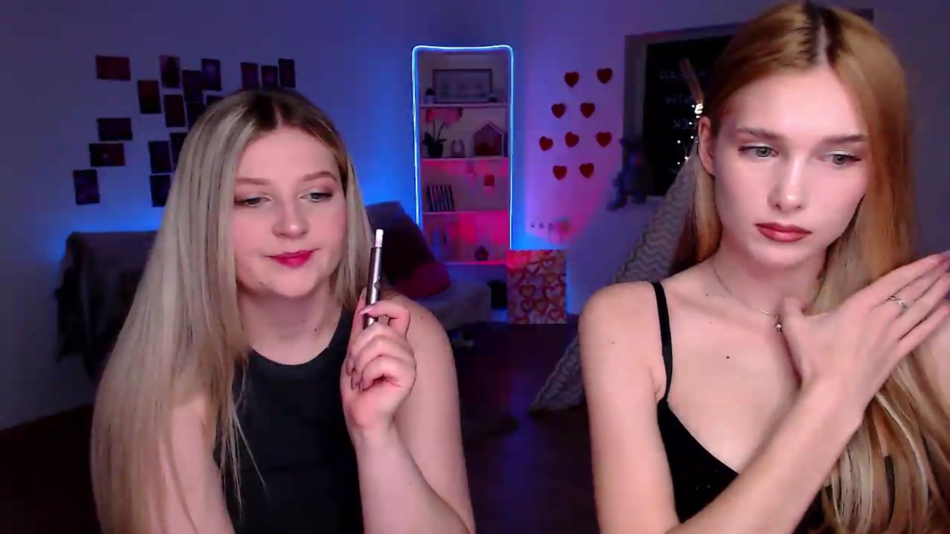 Gallery image thumbnail from Sirela's myfreecams stream on, 06/19/2026, 10:56 image 20 of 20