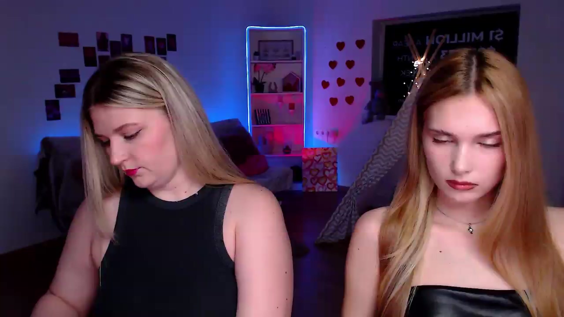Gallery image thumbnail from Sirela's myfreecams stream on, 06/19/2026, 11:56 image 5 of 20