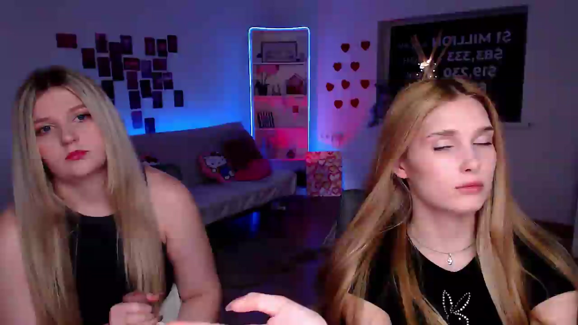Gallery image thumbnail from Sirela's myfreecams stream on, 06/19/2026, 14:46 image 14 of 20