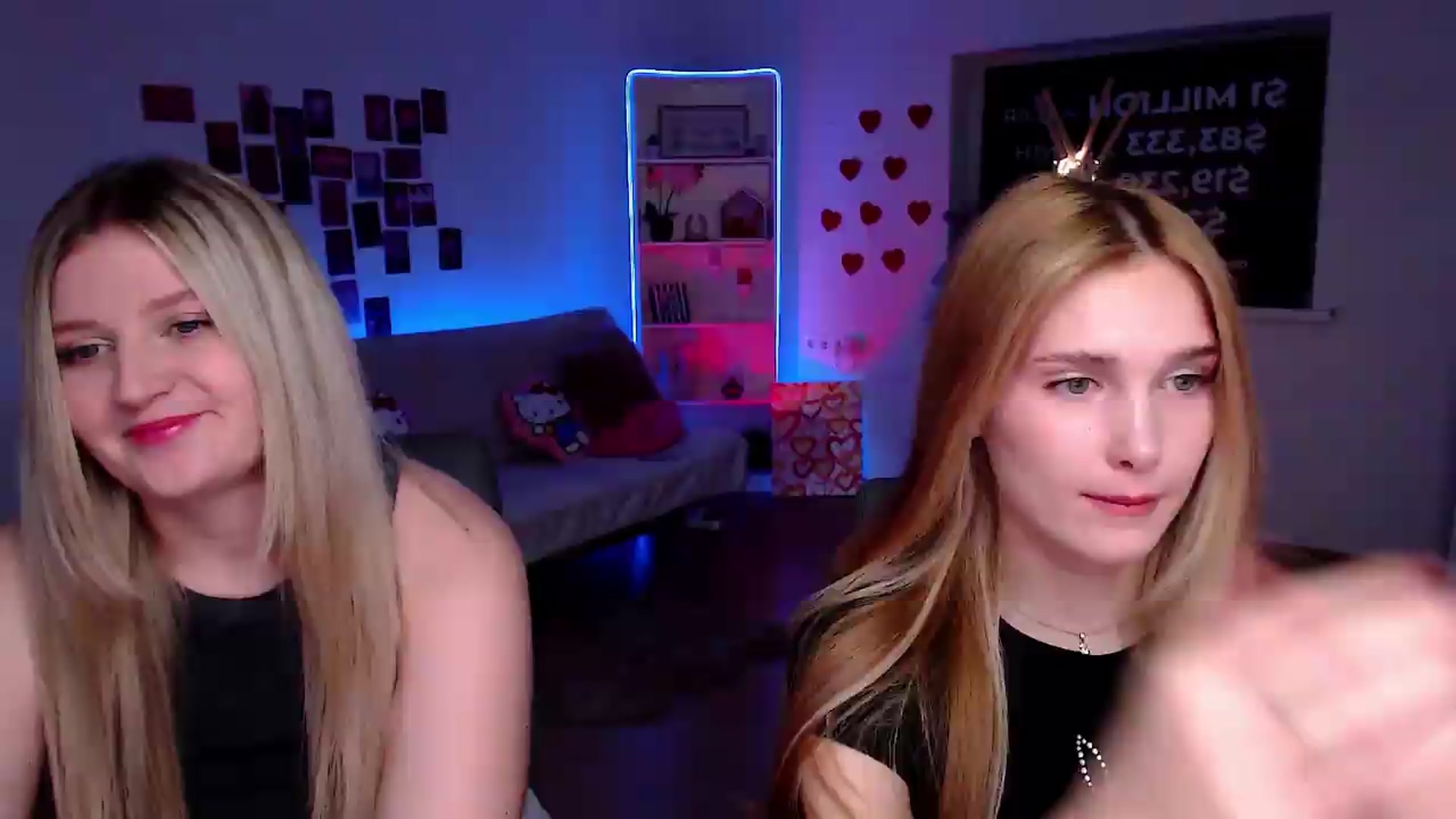 Gallery image thumbnail from Sirela's myfreecams stream on, 06/19/2026, 14:46 image 1 of 20