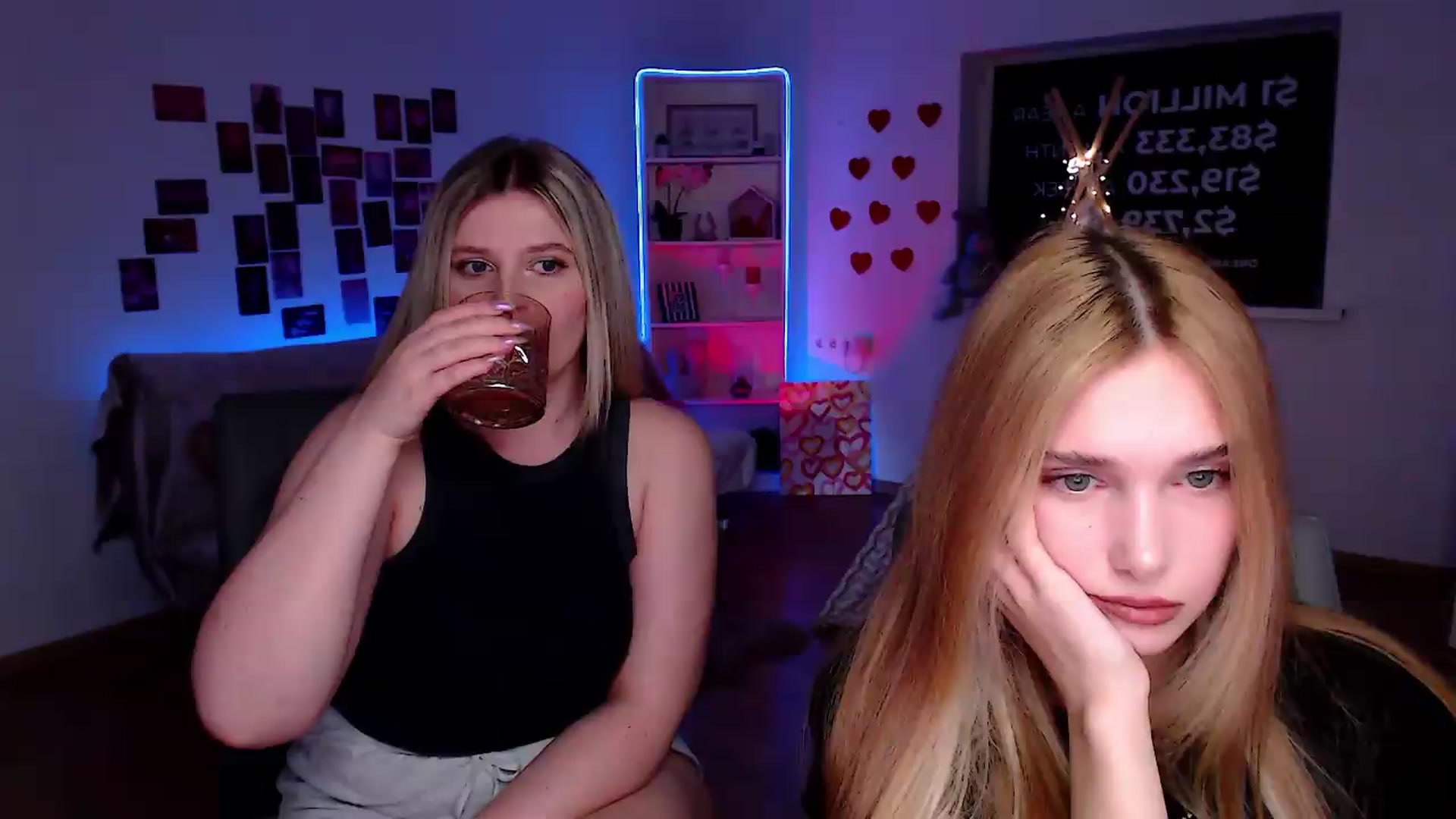 Gallery image thumbnail from Sirela's myfreecams stream on, 06/19/2026, 15:59 image 10 of 20