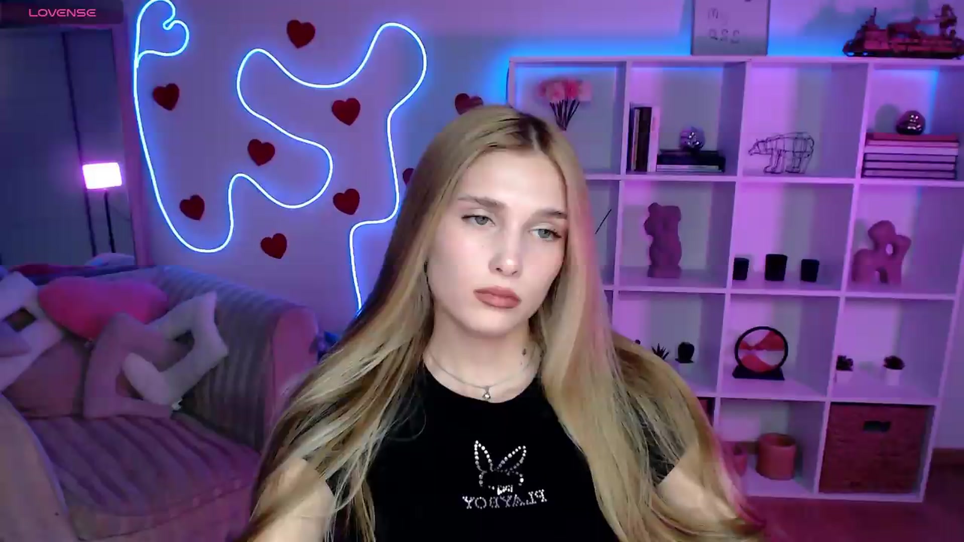 Gallery image thumbnail from Sirela's myfreecams stream on, 06/19/2026, 16:26 image 3 of 20