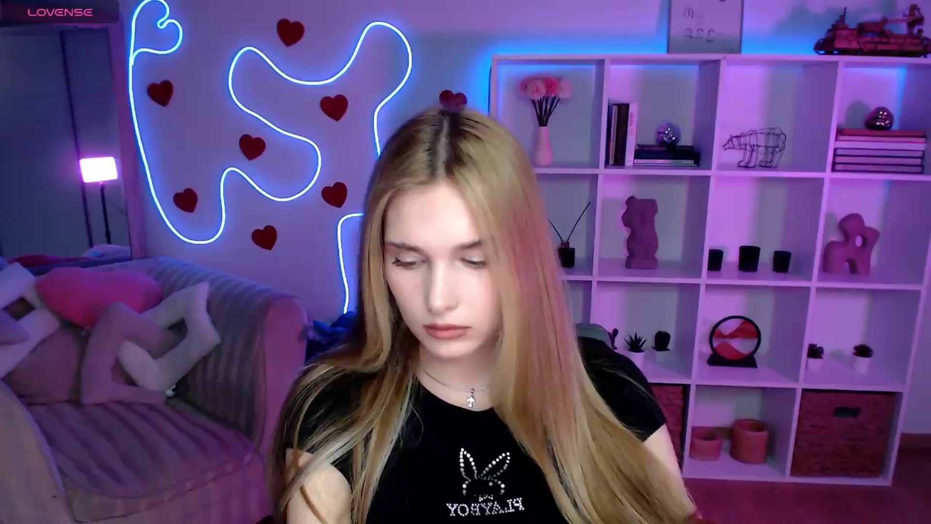 Gallery image thumbnail from Sirela's myfreecams stream on, 06/19/2026, 16:26 image 14 of 20