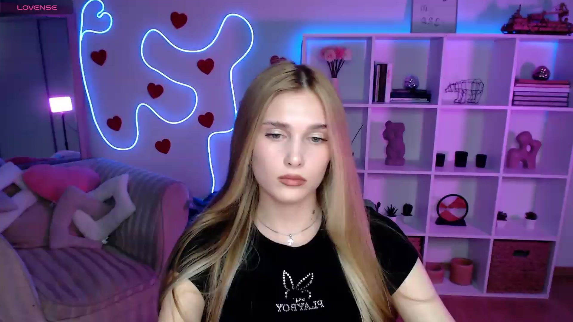 Gallery image thumbnail from Sirela's myfreecams stream on, 06/19/2026, 16:26 image 11 of 20
