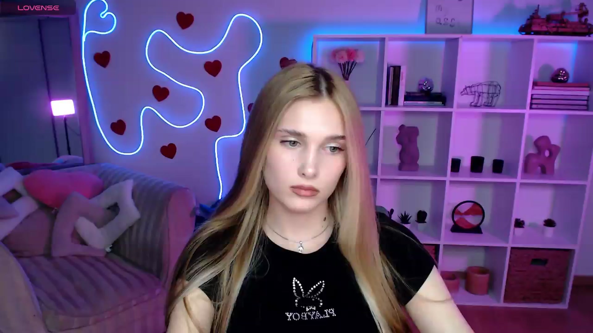 Gallery image thumbnail from Sirela's myfreecams stream on, 06/19/2026, 16:26 image 10 of 20