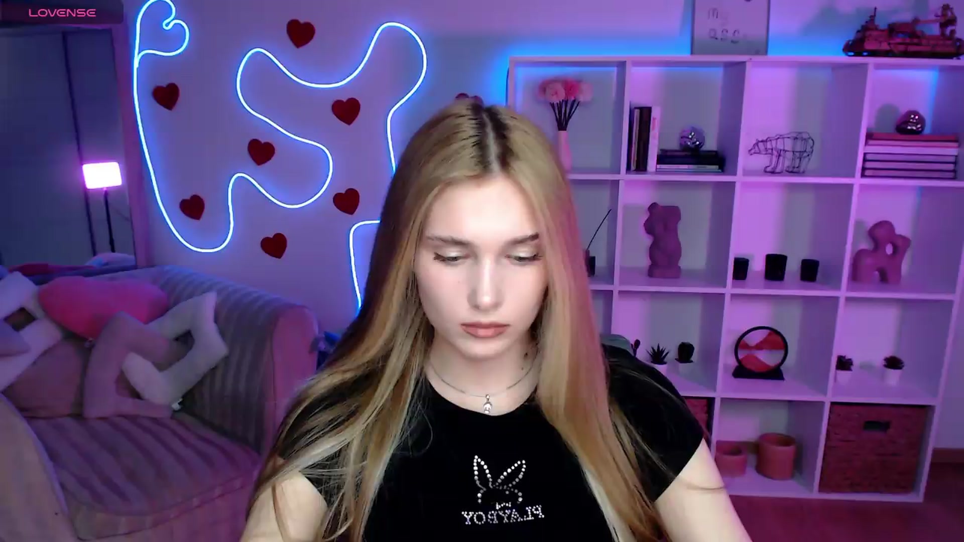 Gallery image thumbnail from Sirela's myfreecams stream on, 06/19/2026, 16:26 image 9 of 20