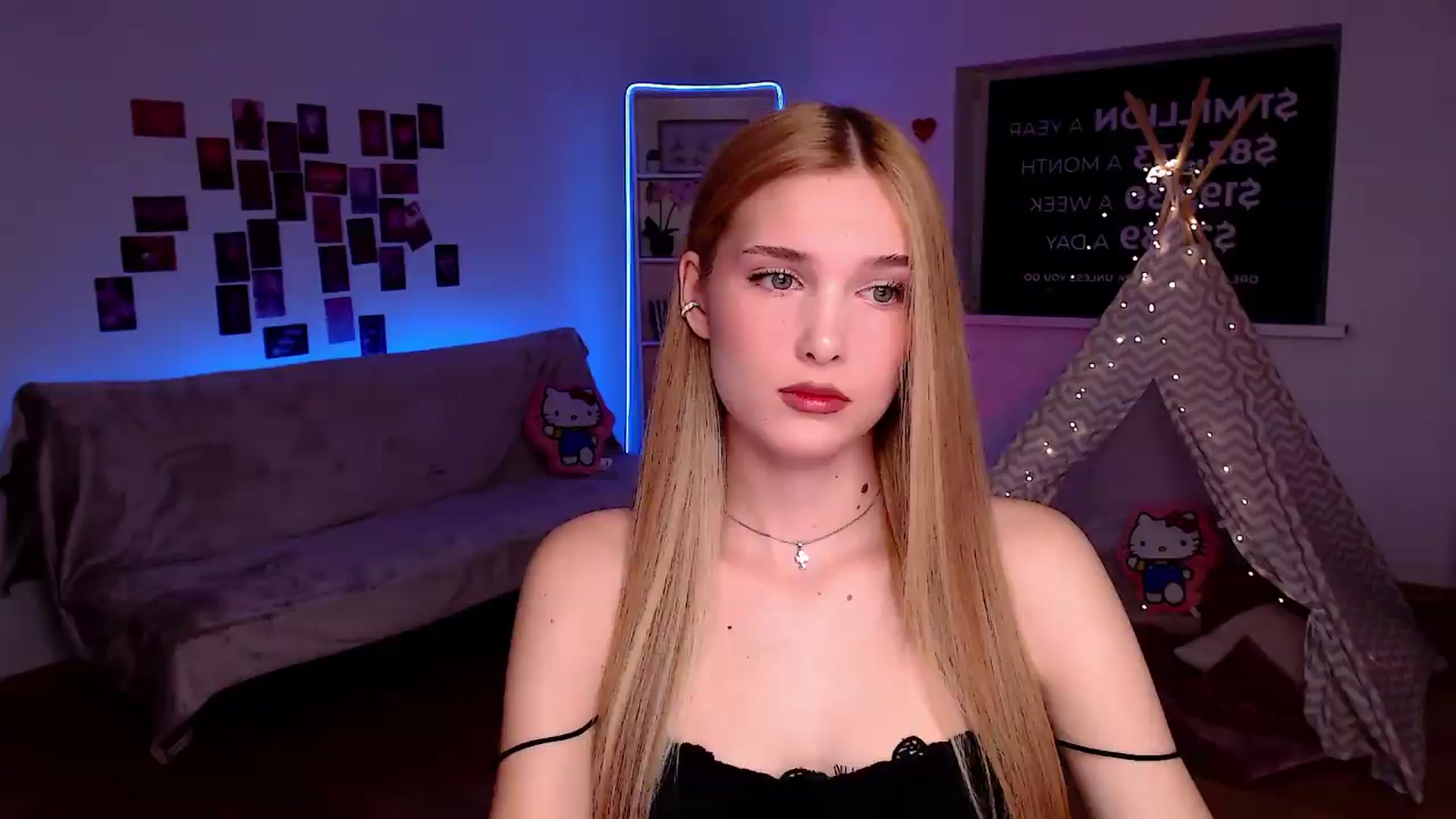 Gallery image thumbnail from Sirela's myfreecams stream on, 06/25/2026, 08:45 image 2 of 20