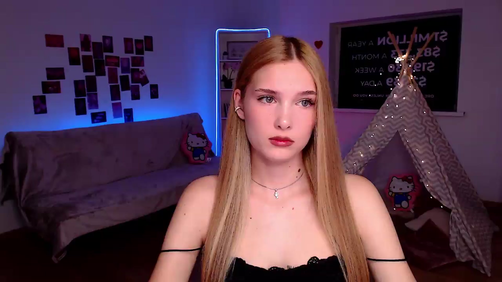 Gallery image thumbnail from Sirela's myfreecams stream on, 06/25/2026, 08:45 image 6 of 20