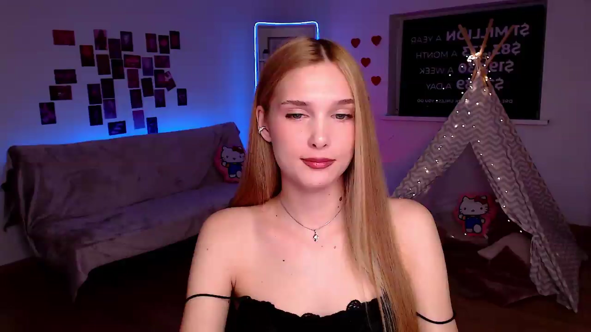 Gallery image thumbnail from Sirela's myfreecams stream on, 06/25/2026, 11:35 image 20 of 20