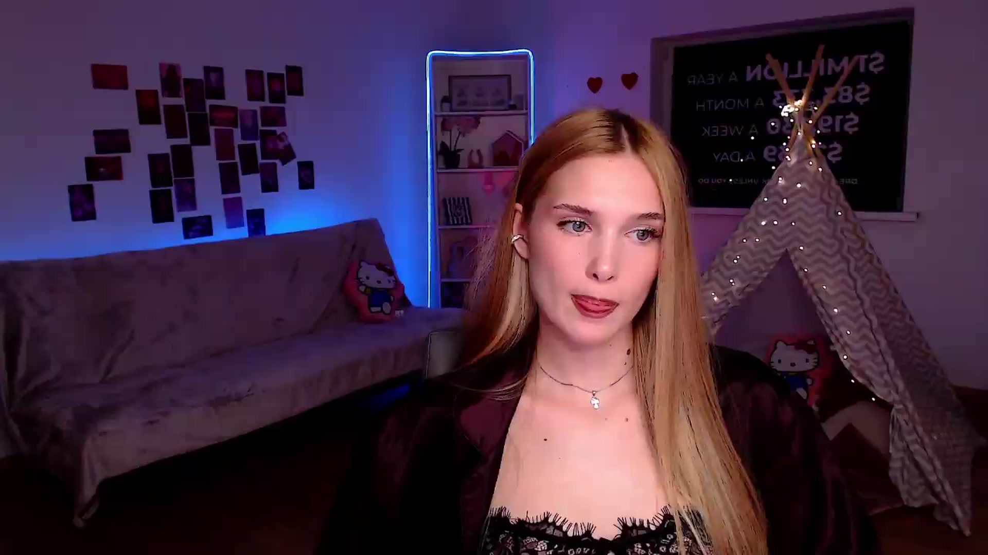 Gallery image thumbnail from Sirela's myfreecams stream on, 06/25/2026, 13:08 image 17 of 20