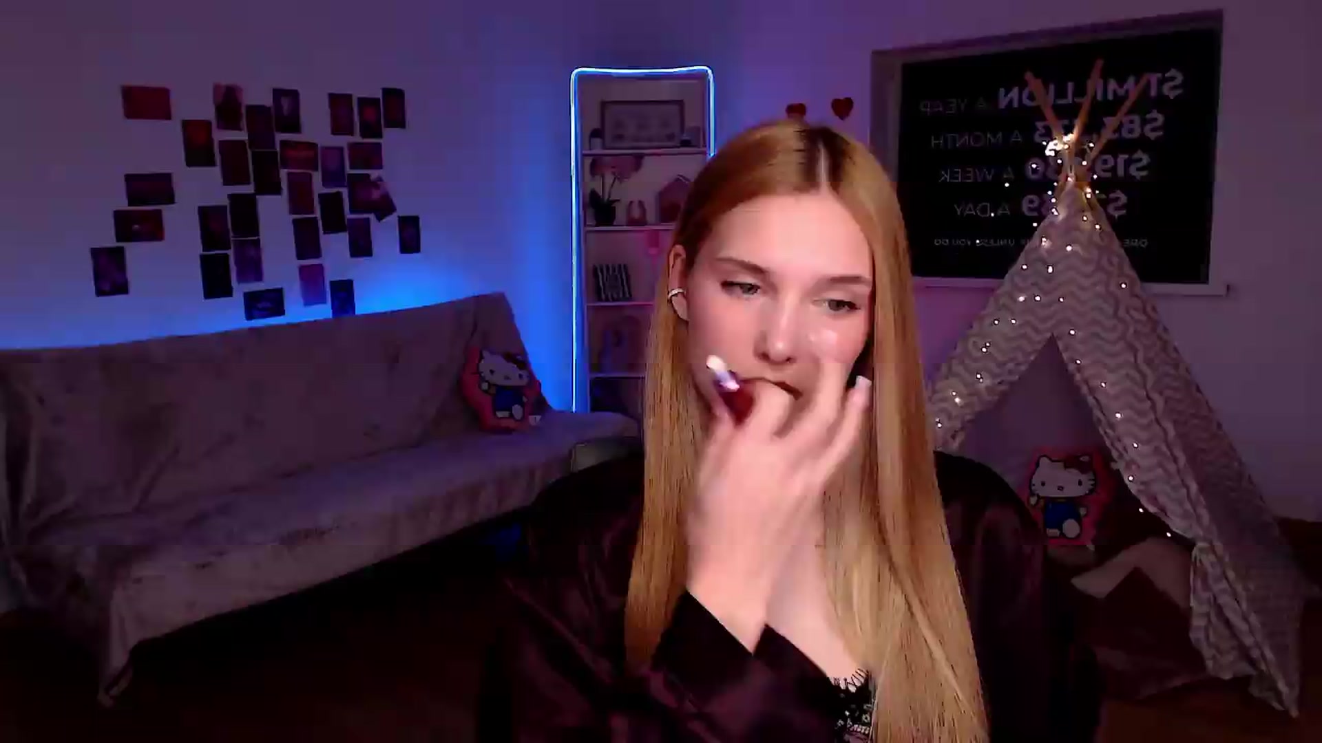 Gallery image thumbnail from Sirela's myfreecams stream on, 06/25/2026, 13:08 image 12 of 20