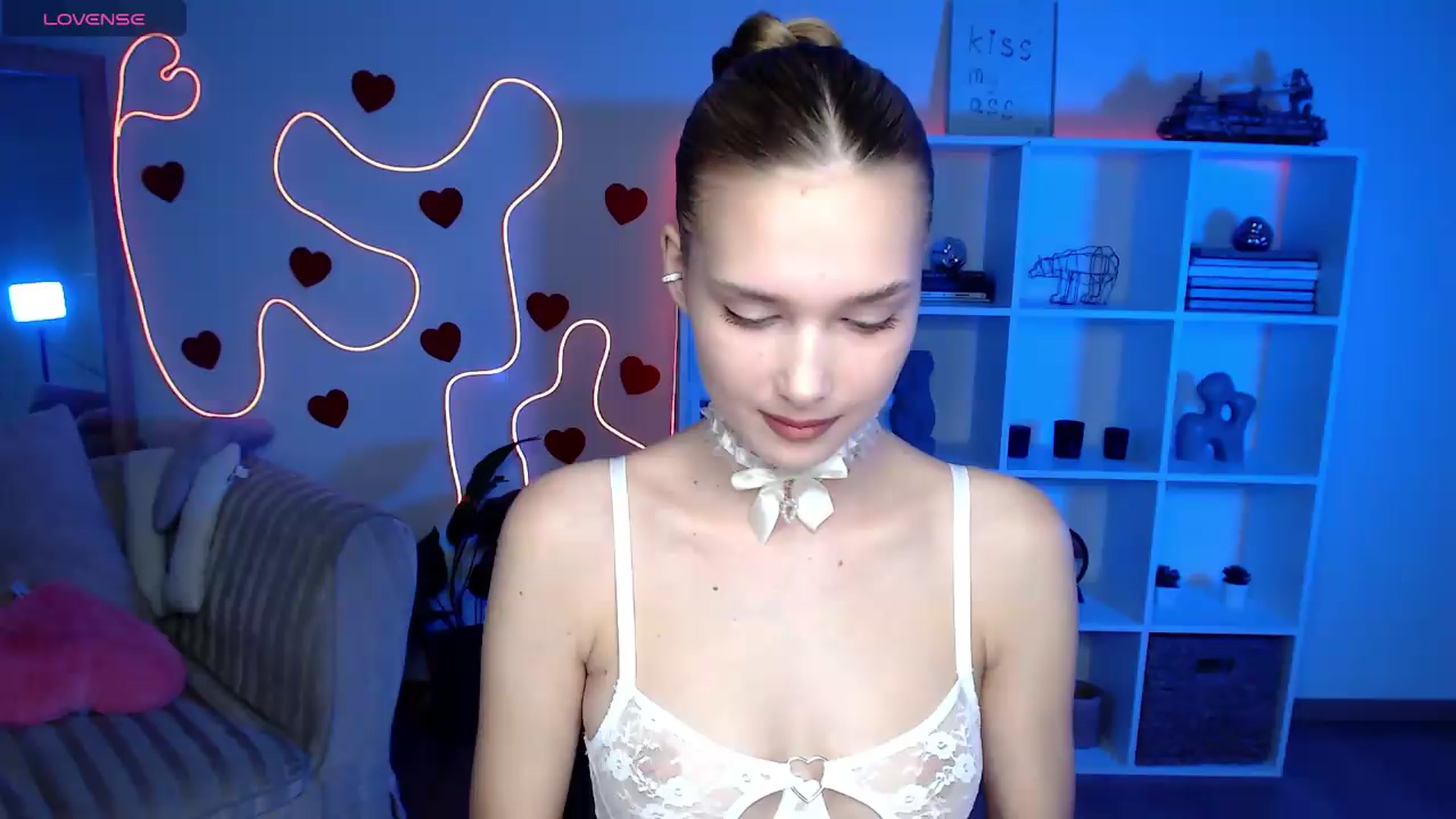 Gallery image thumbnail from Sirela's myfreecams stream on, 06/27/2026, 08:42 image 15 of 20