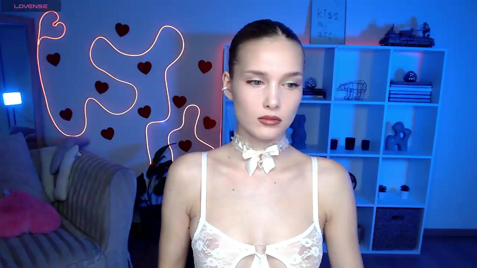 Gallery image thumbnail from Sirela's myfreecams stream on, 06/27/2026, 08:42 image 5 of 20