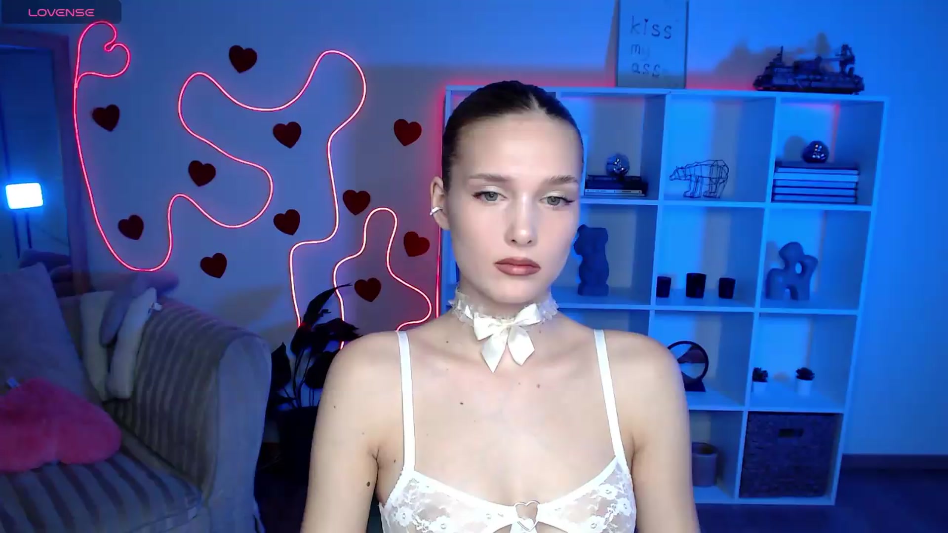 Gallery image thumbnail from Sirela's myfreecams stream on, 06/27/2026, 09:32 image 20 of 20