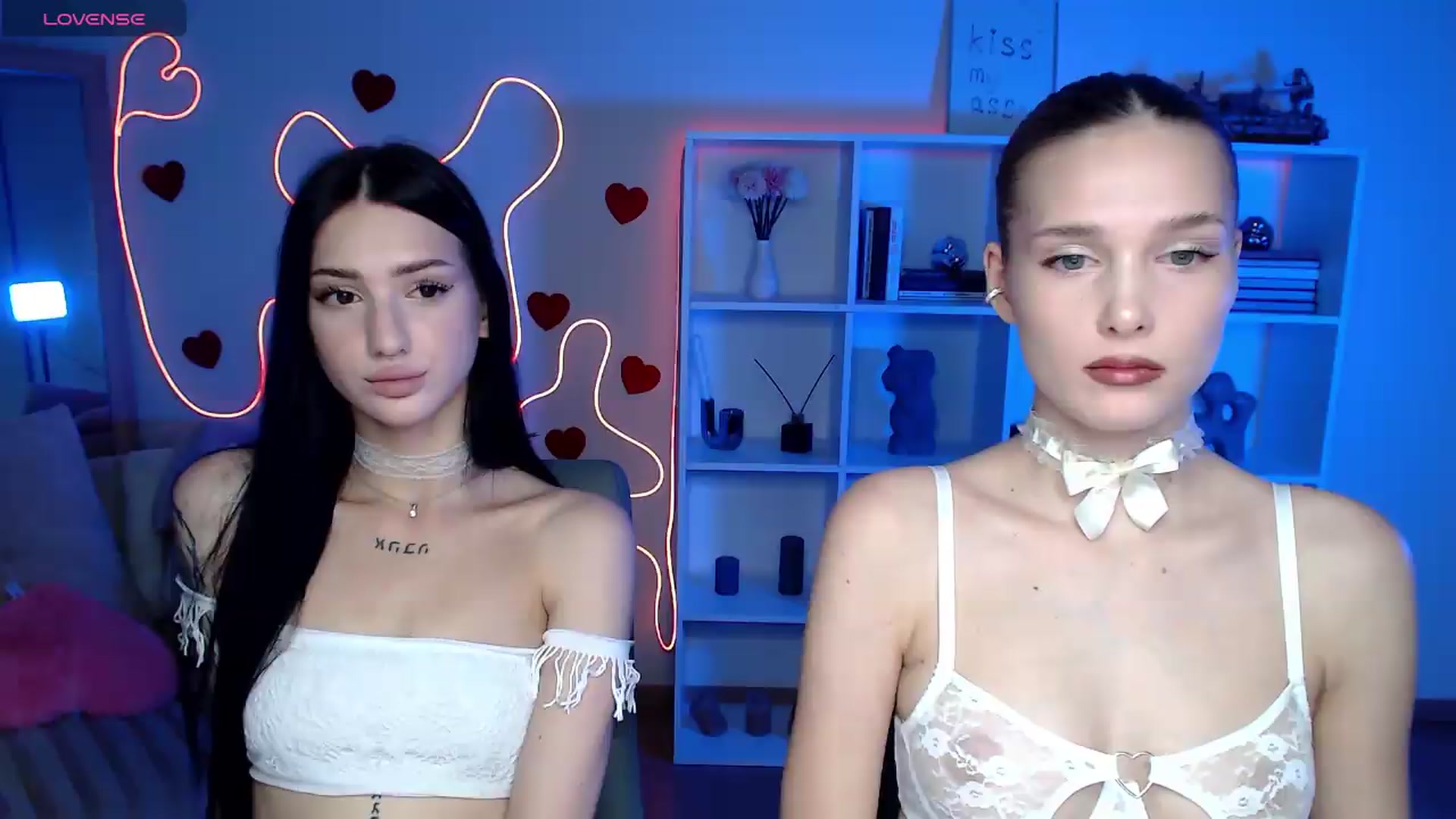 Gallery image thumbnail from Sirela's myfreecams stream on, 06/27/2026, 09:54 image 17 of 20