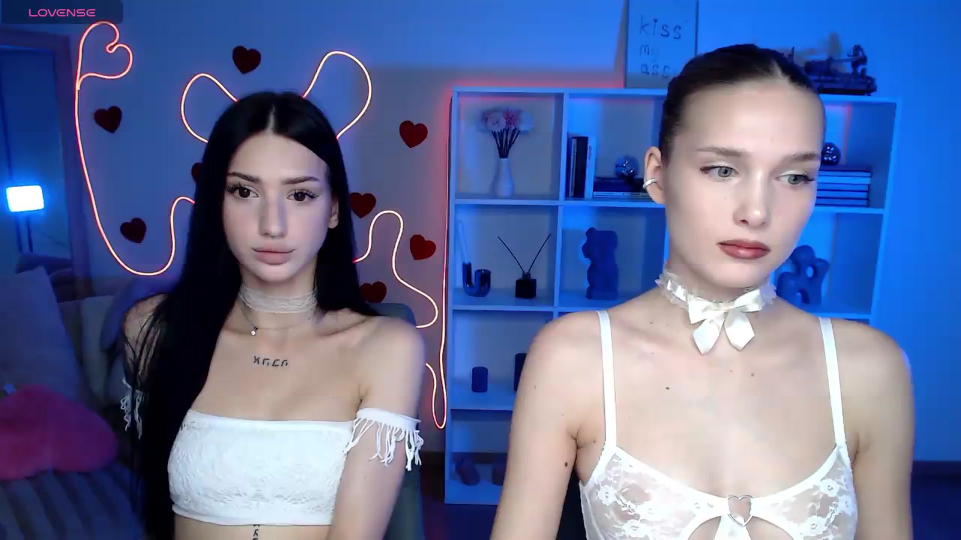 Gallery image thumbnail from Sirela's myfreecams stream on, 06/27/2026, 09:54 image 13 of 20
