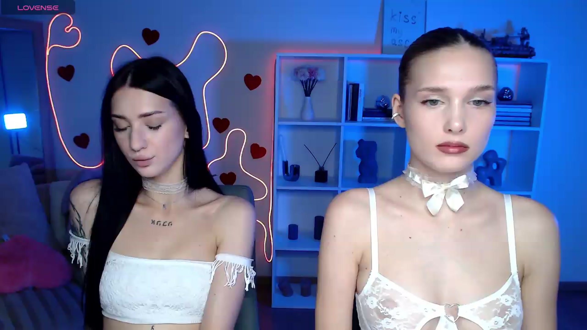 Gallery image thumbnail from Sirela's myfreecams stream on, 06/27/2026, 09:54 image 19 of 20