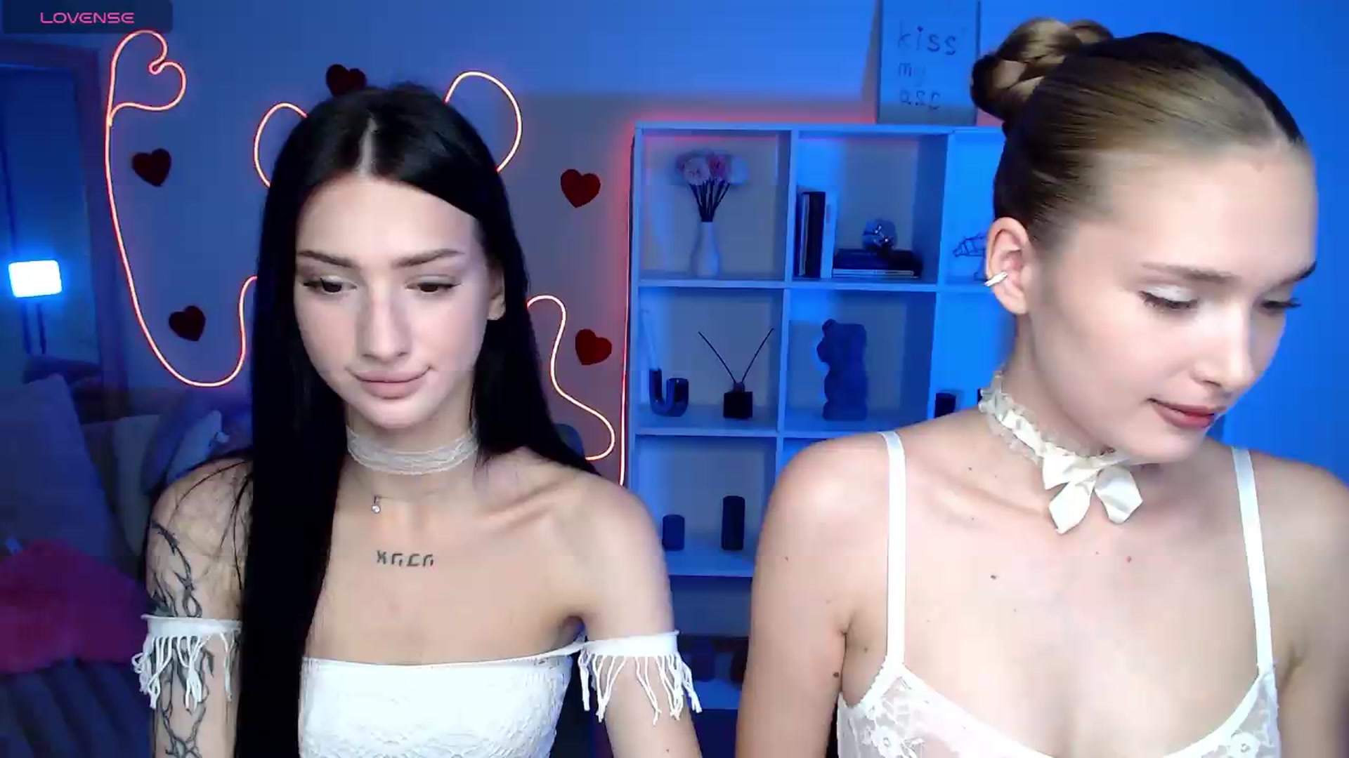 Gallery image thumbnail from Sirela's myfreecams stream on, 06/27/2026, 09:54 image 12 of 20