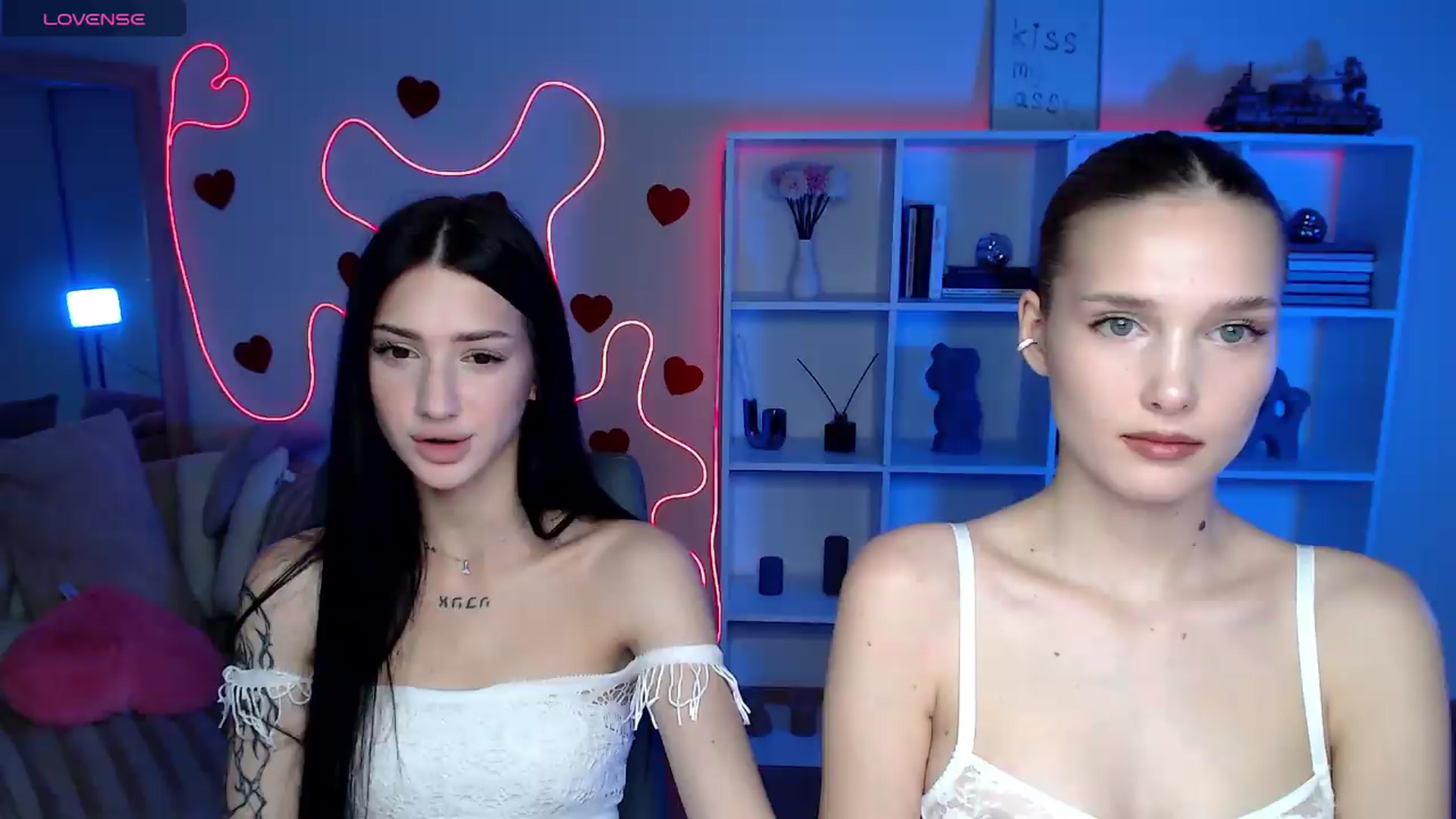 Gallery image thumbnail from Sirela's myfreecams stream on, 06/27/2026, 11:47 image 2 of 20