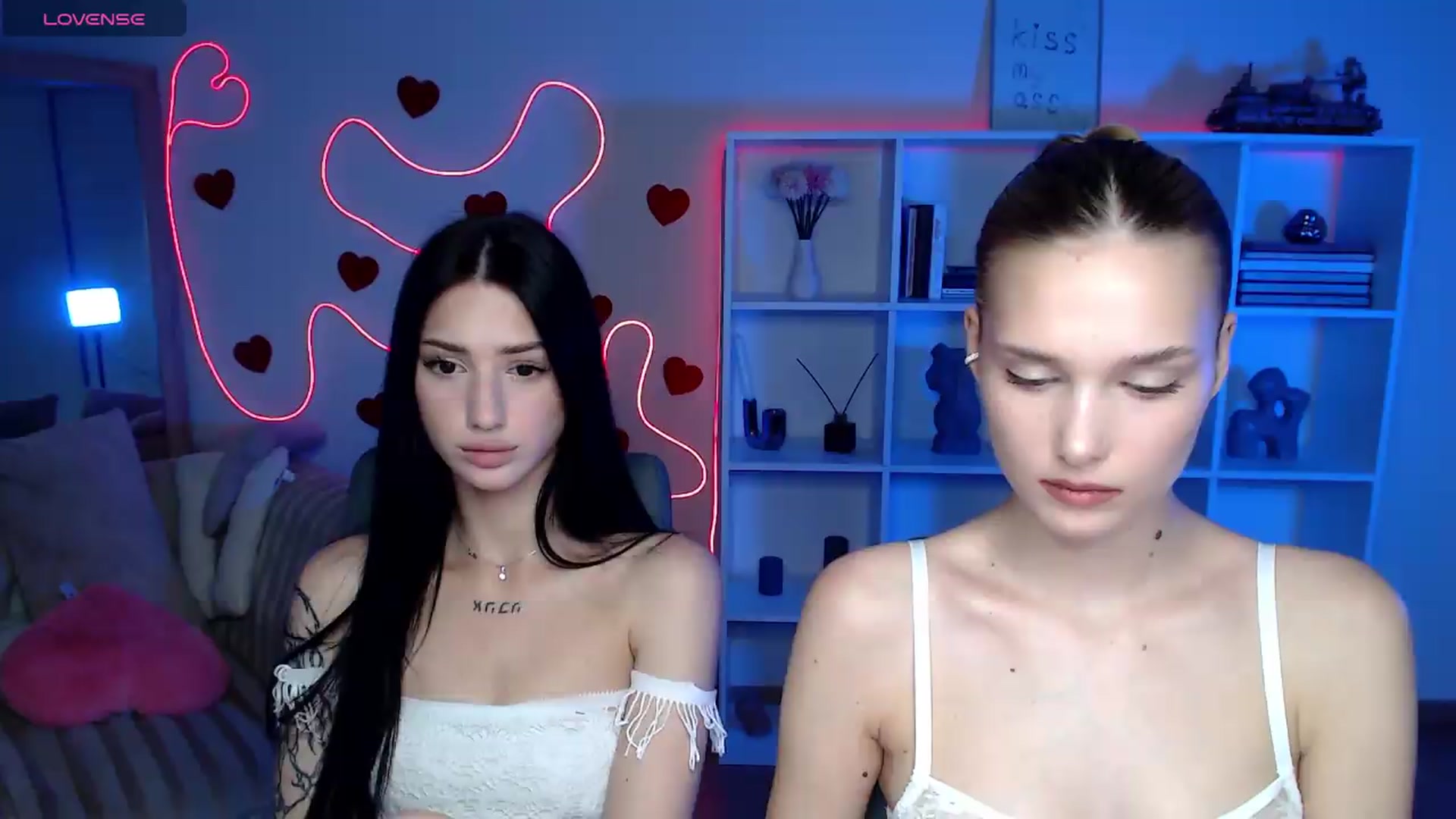 Gallery image thumbnail from Sirela's myfreecams stream on, 06/27/2026, 11:47 image 14 of 20