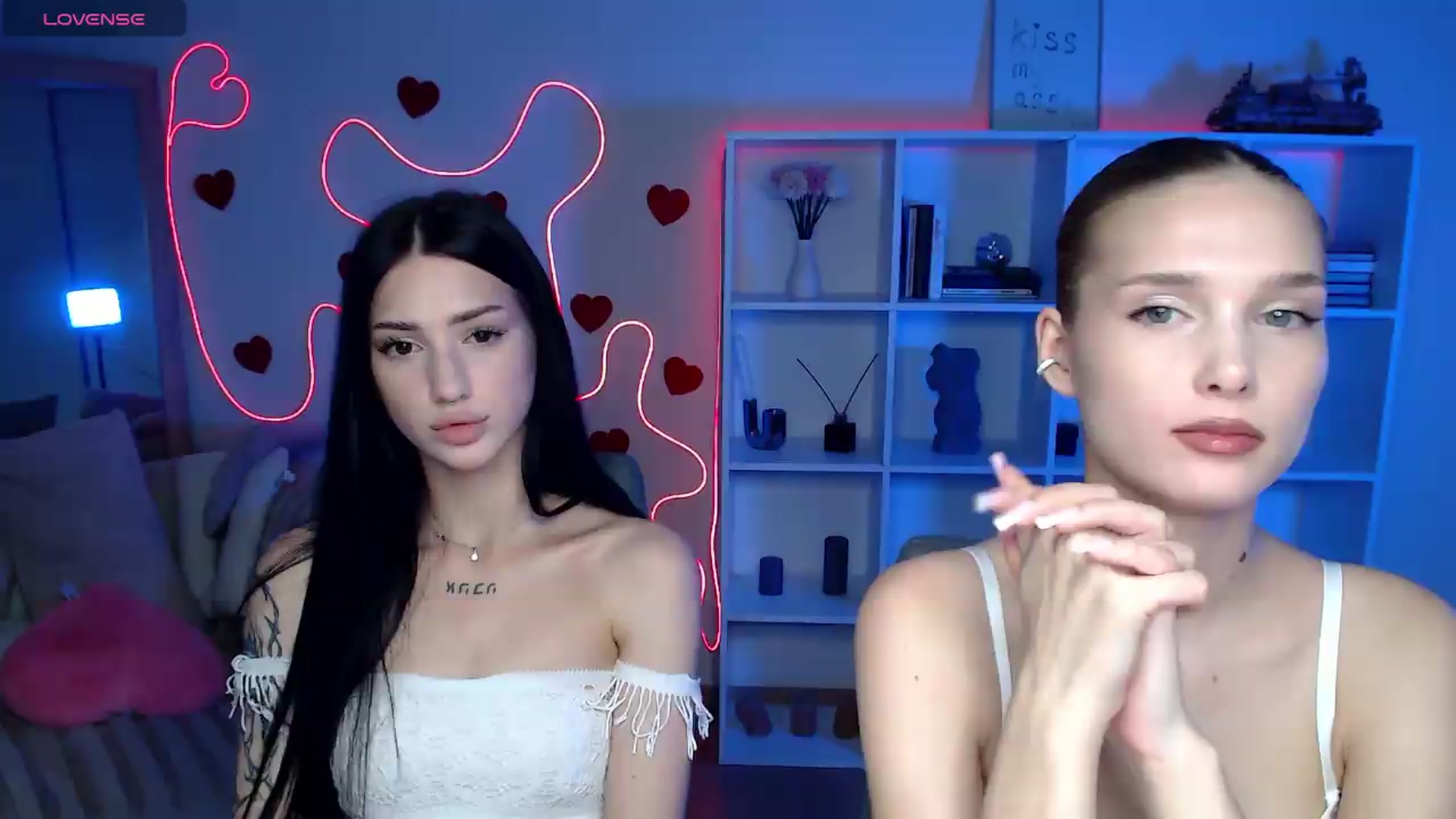 Gallery image thumbnail from Sirela's myfreecams stream on, 06/27/2026, 11:47 image 1 of 20