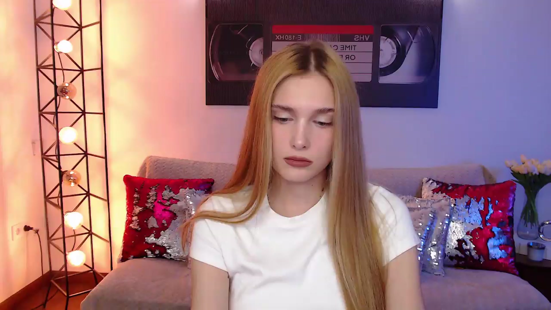 Gallery image thumbnail from Sirela's myfreecams stream on, 07/22/2026, 21:02 image 11 of 20