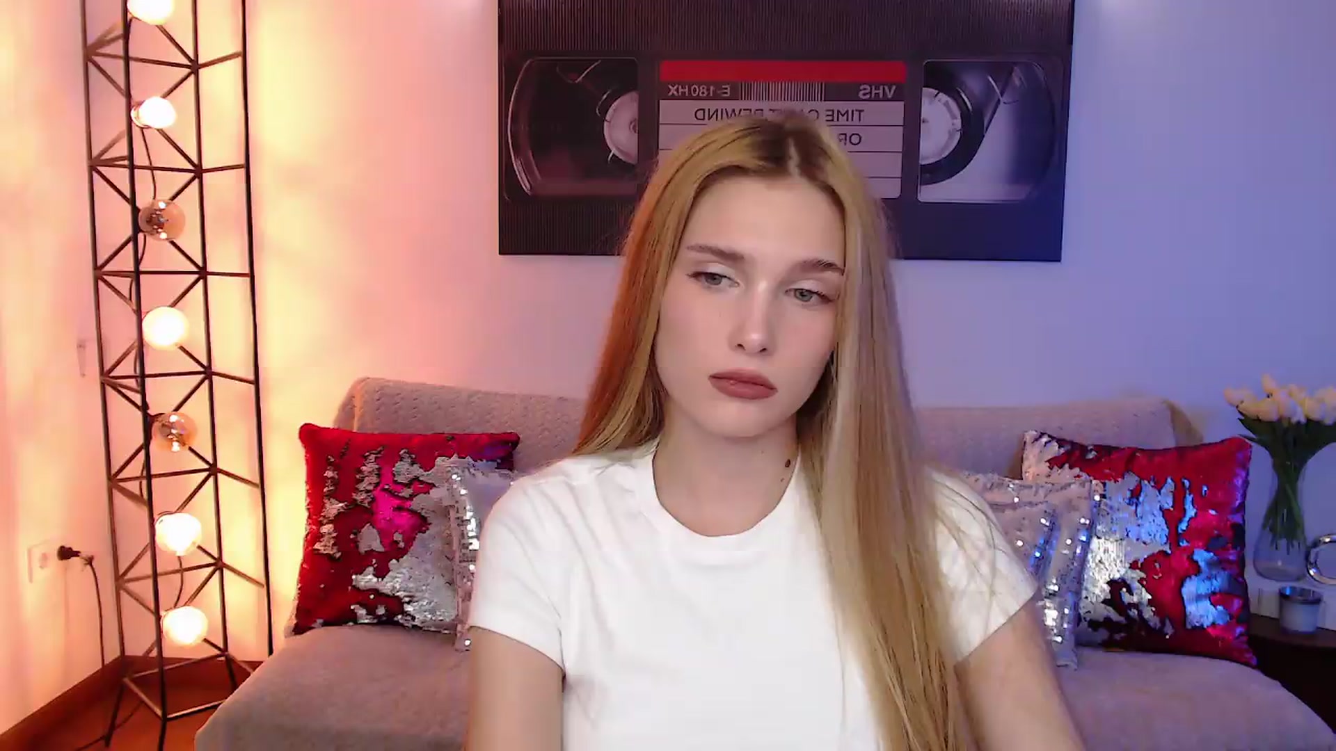 Gallery image thumbnail from Sirela's myfreecams stream on, 07/22/2026, 21:02 image 13 of 20