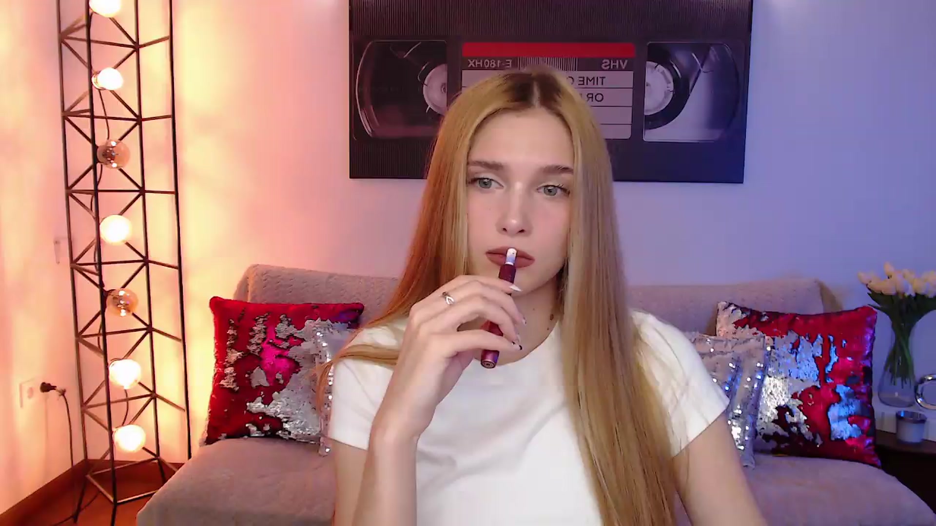Gallery image thumbnail from Sirela's myfreecams stream on, 07/22/2026, 21:02 image 10 of 20