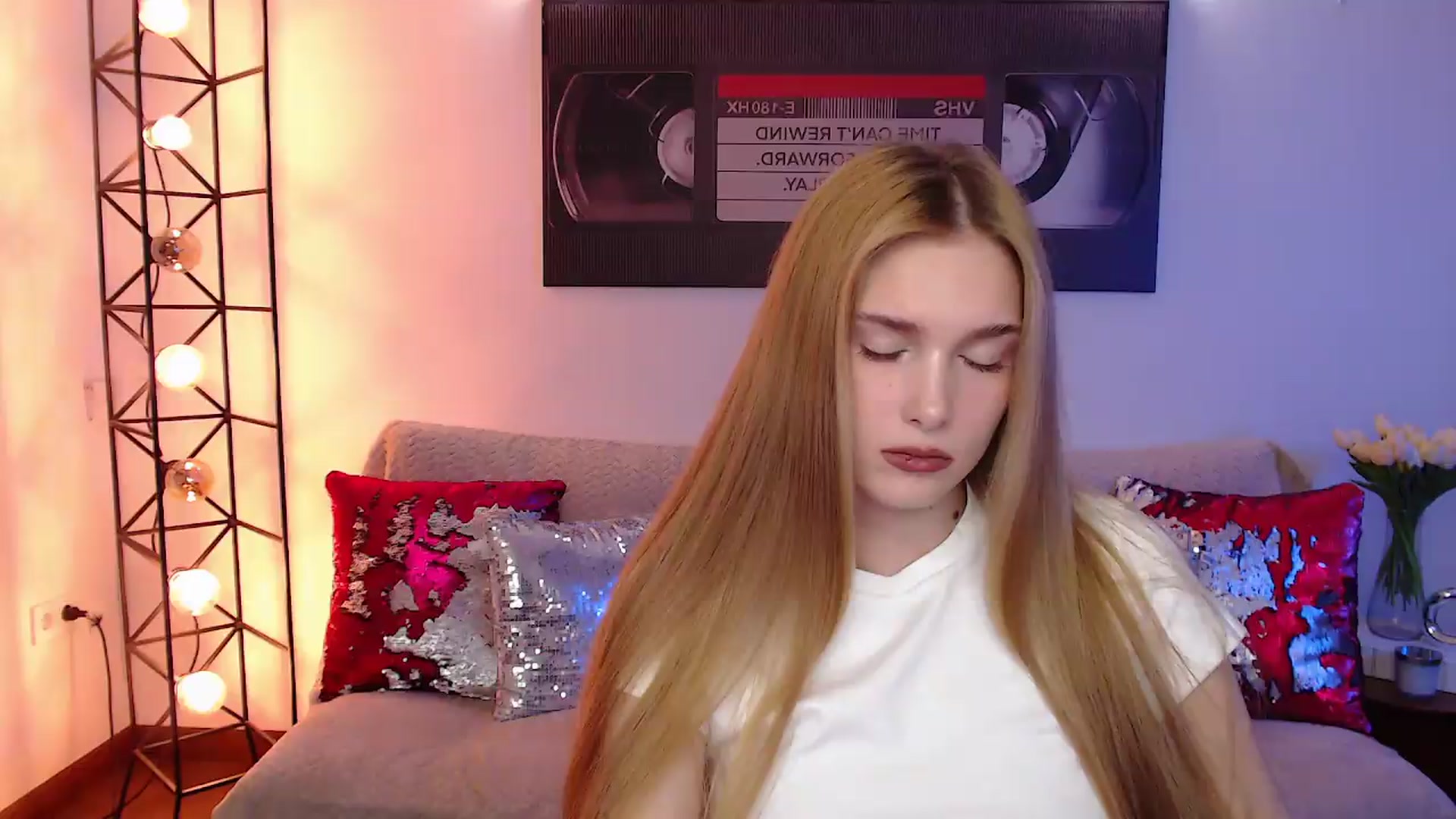Gallery image thumbnail from Sirela's myfreecams stream on, 07/22/2026, 22:07 image 6 of 20