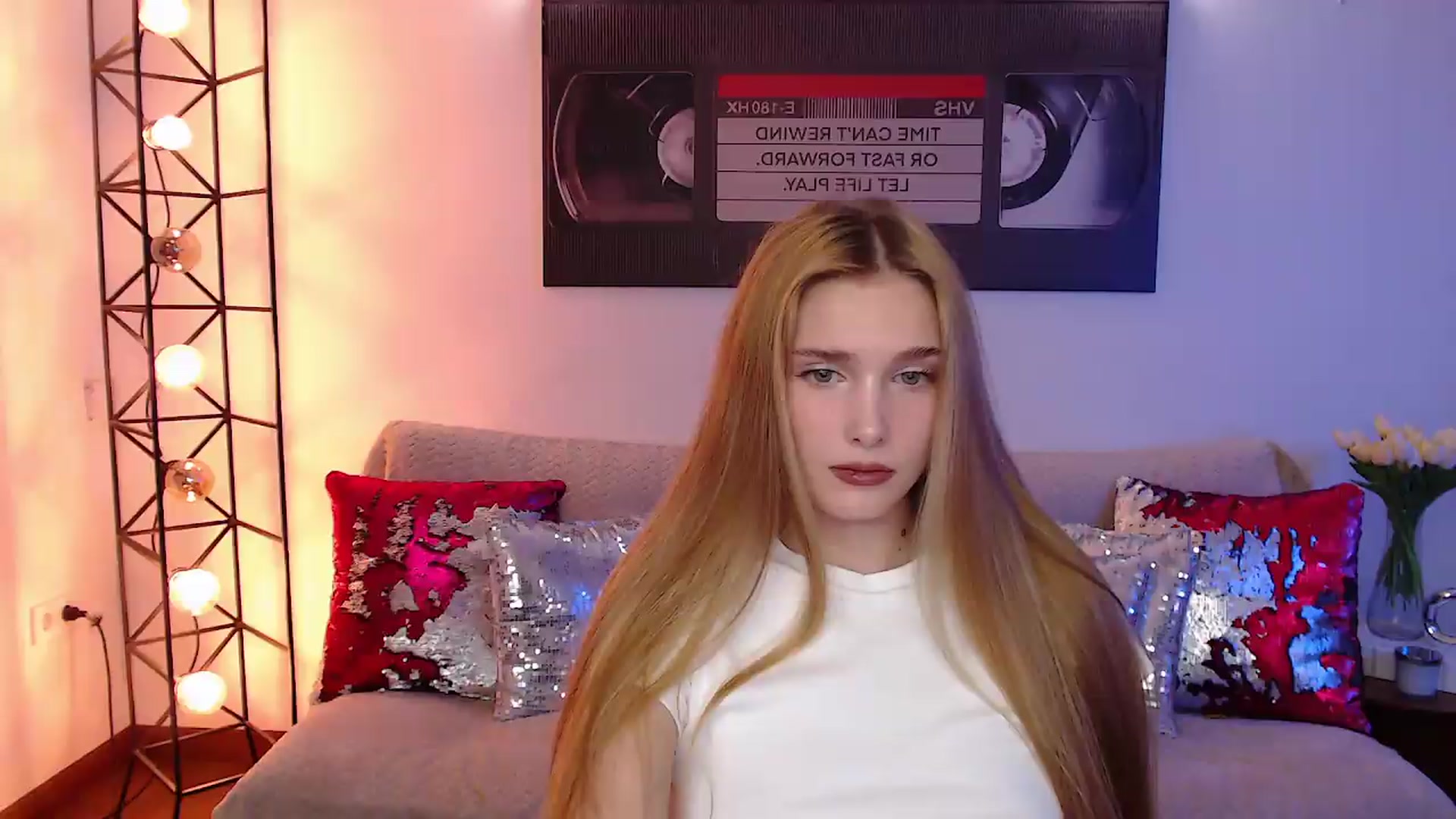 Gallery image thumbnail from Sirela's myfreecams stream on, 07/22/2026, 22:07 image 14 of 20