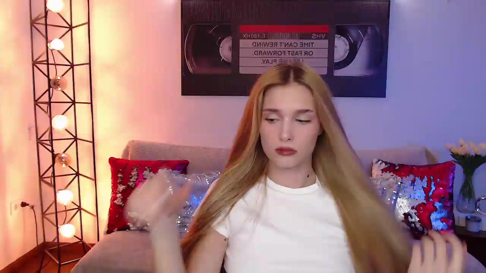 Gallery image thumbnail from Sirela's myfreecams stream on, 07/22/2026, 22:07 image 16 of 20